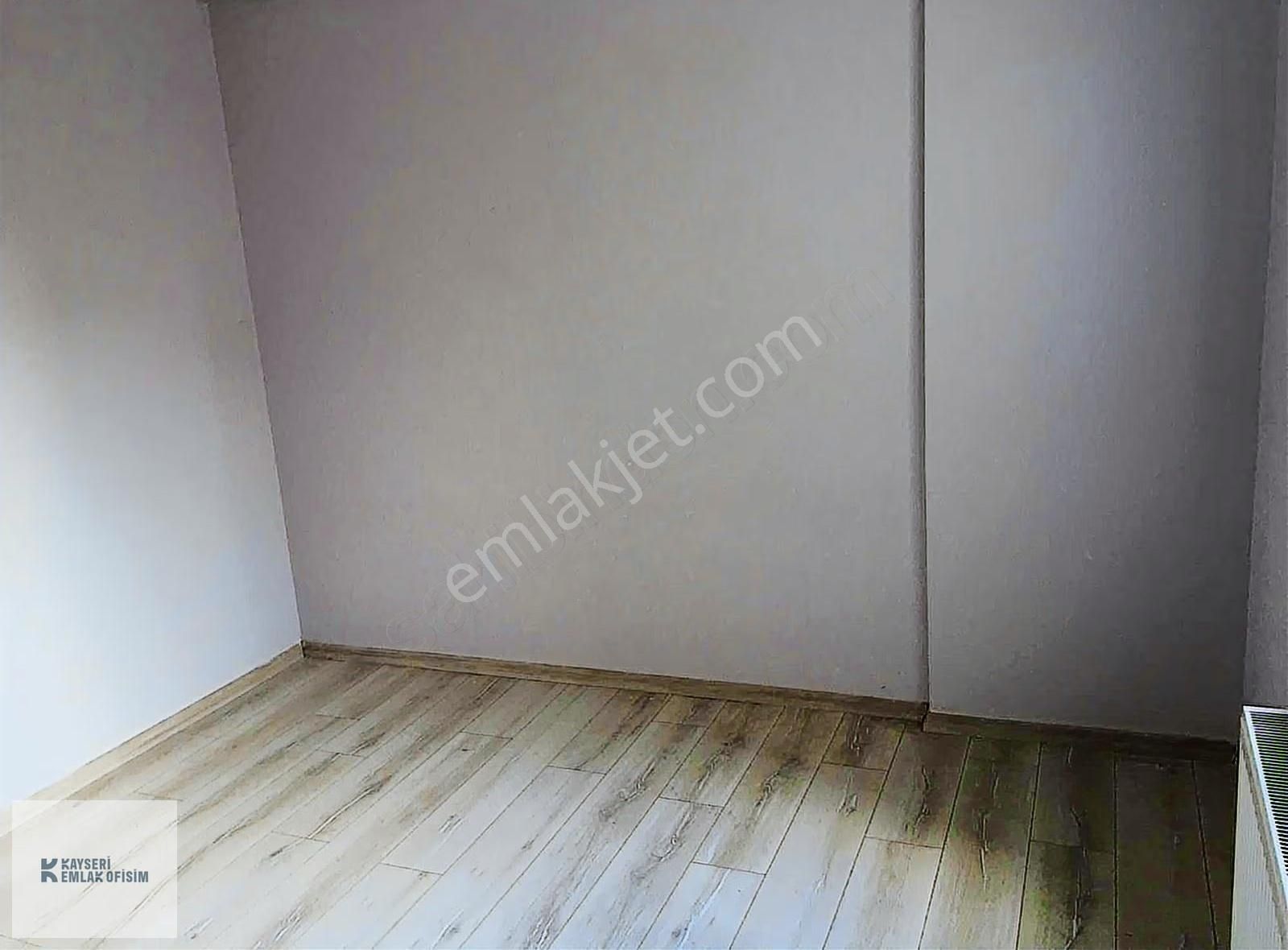 Erkilet Ertuğrul Gazi Mah.2+1 Kiralık Daire - Görsel 14