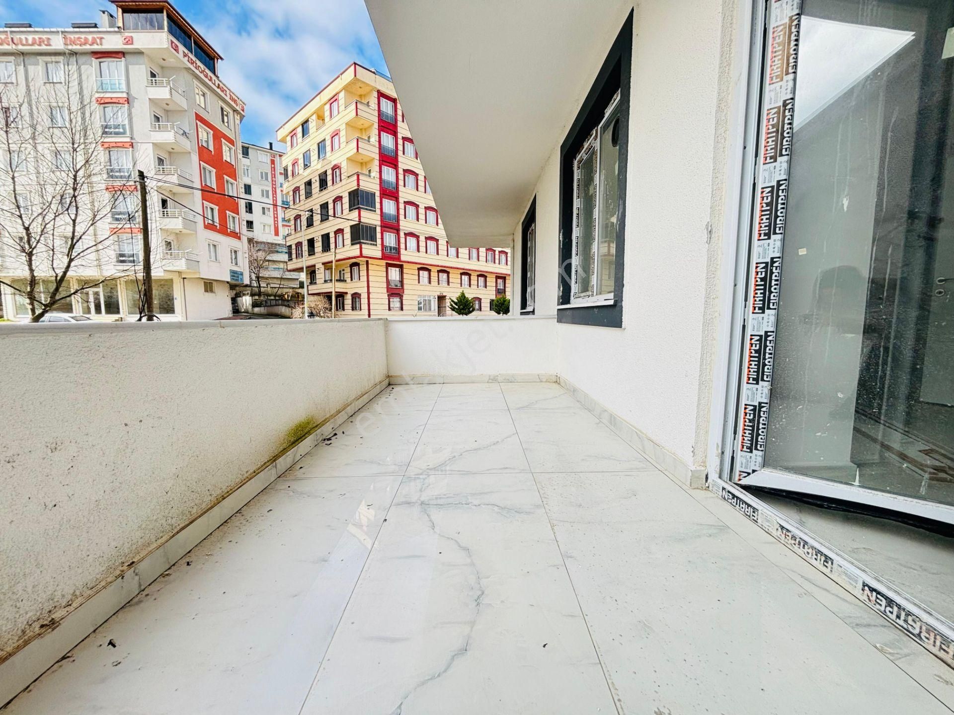 Güven'den Hızlı Tren Yanı Ebevyn Banyolu Arakat Ön Cephe 3+1 Ev! - Görsel 13