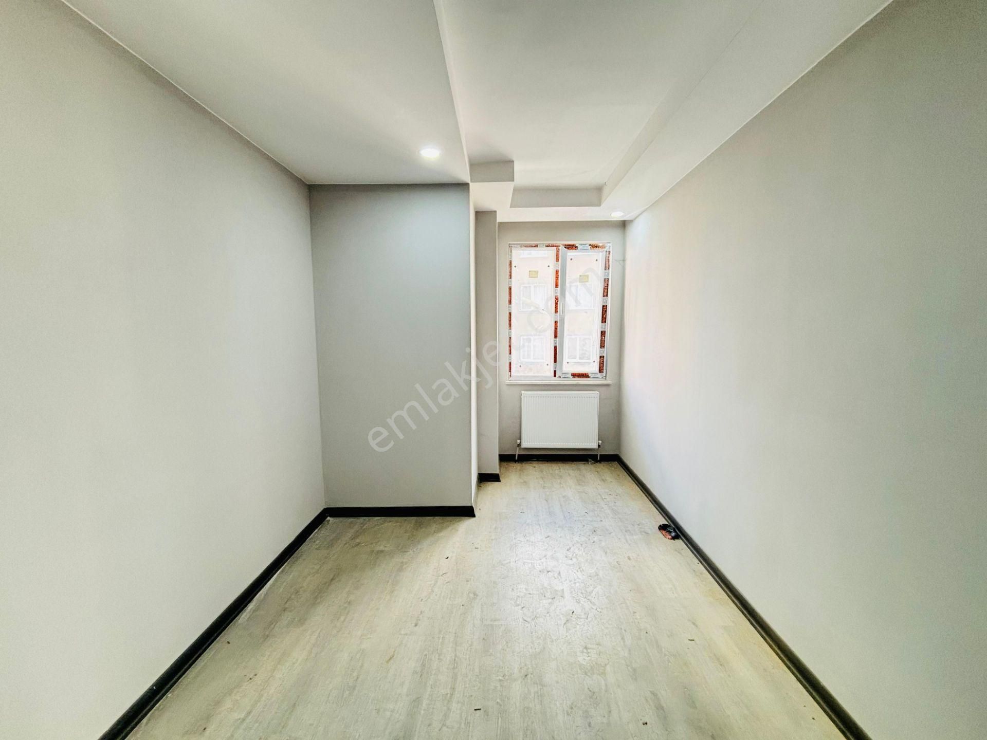 Güven'den Hızlı Tren Yanı Ebevyn Banyolu Arakat Ön Cephe 3+1 Ev! - Görsel 20