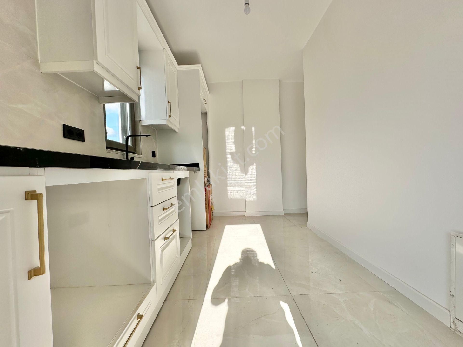 ⭐ay Emlak'tan⭐akçay'da Ön Cephe Arakat Satılık 2+1 Ultra Lüks Daire - Görsel 4