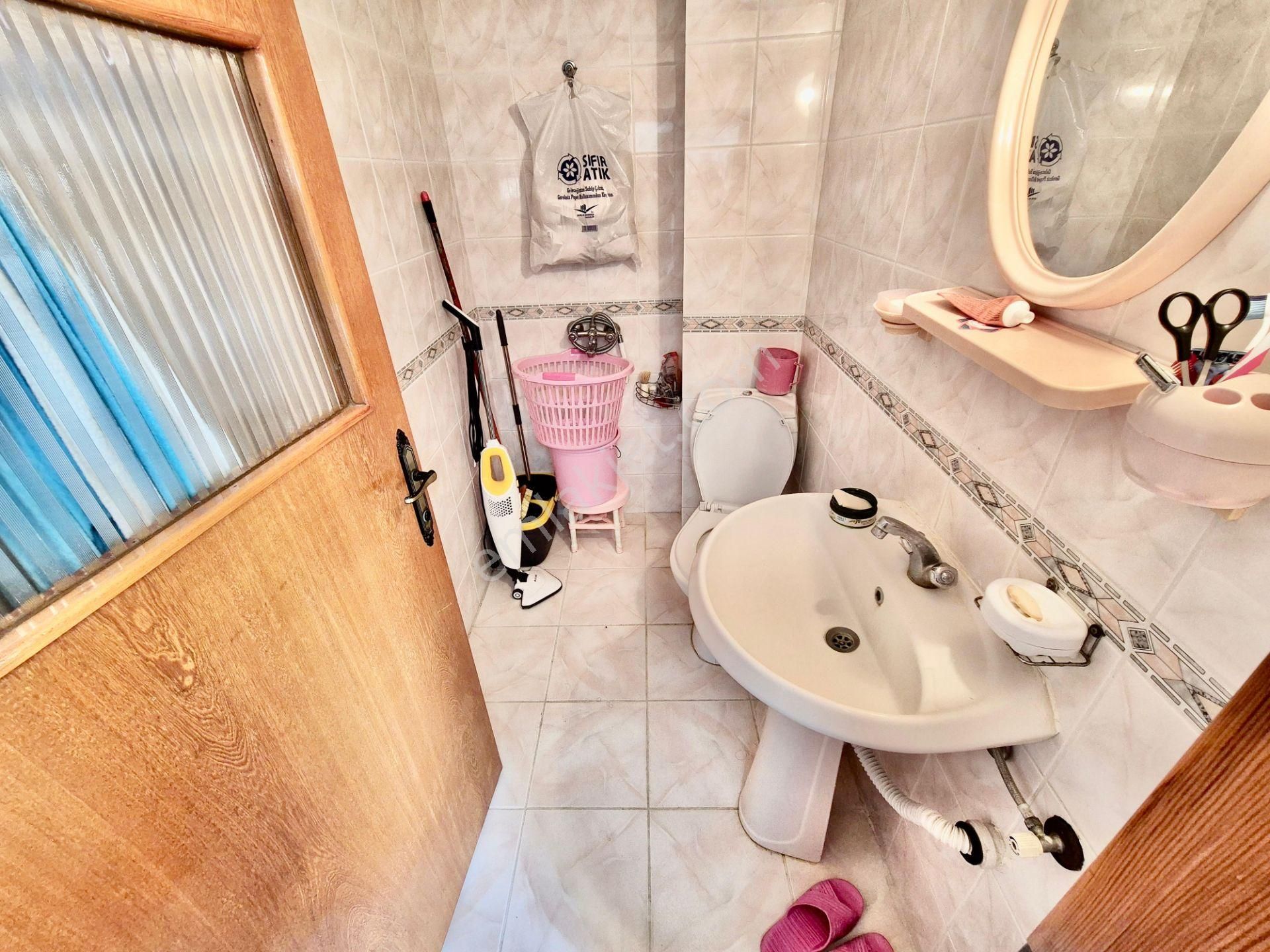 ▓tek Yetkili Karabuluttan Deniz Manzaralı & Bahçeli 4+1 Villa - Görsel 15