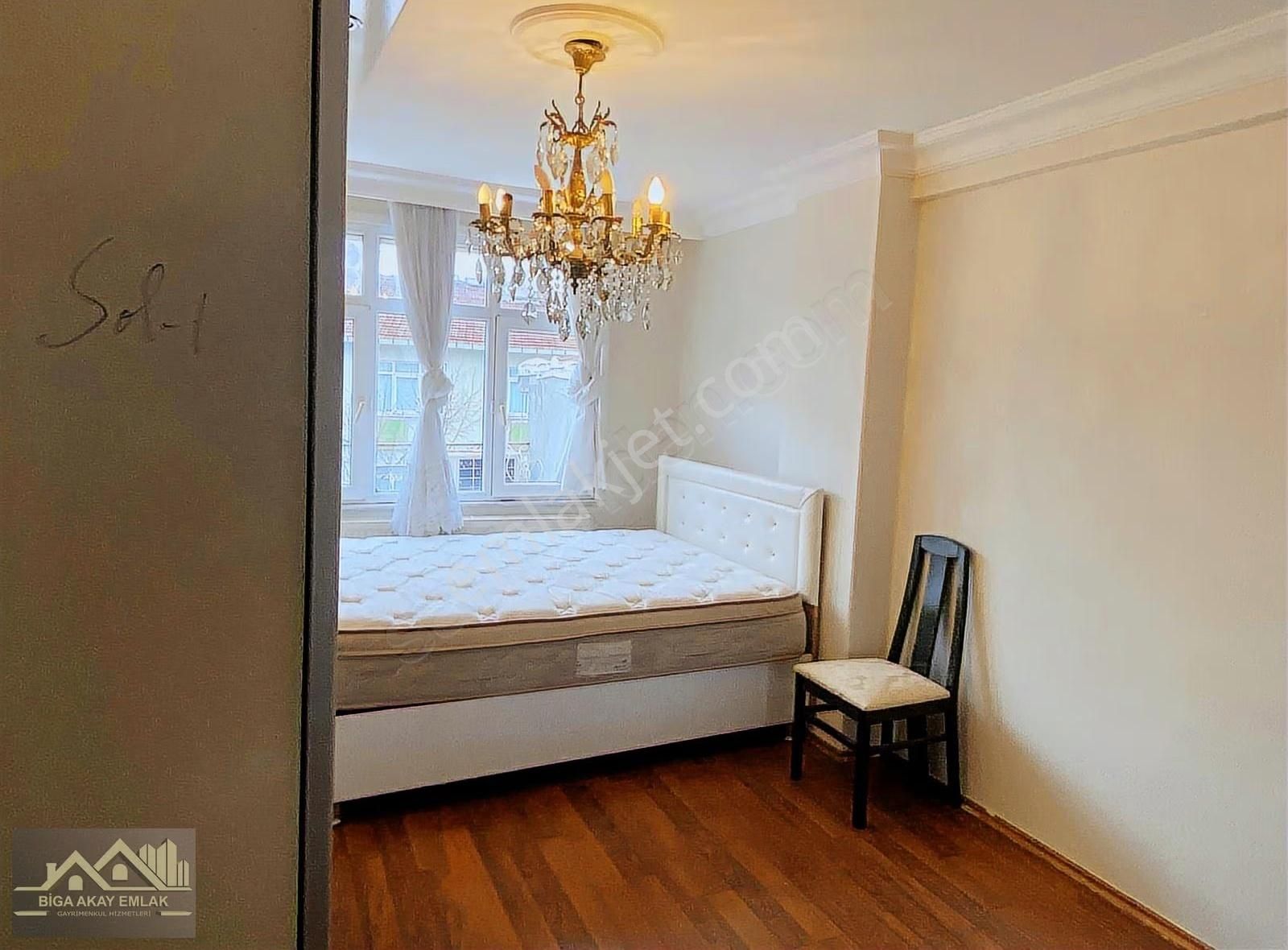 Üsküdar Bağlarbaşı Meydanda Eşyalı 2+1 Kiralık Daire - Görsel 9