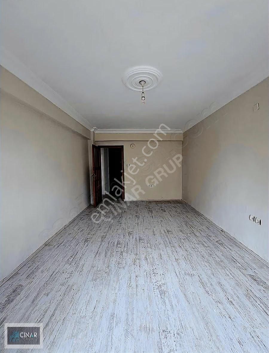 Tuzla Mahallesi Merkezi Lokasyonda Kiralık 2+1 Daire - Görsel 7