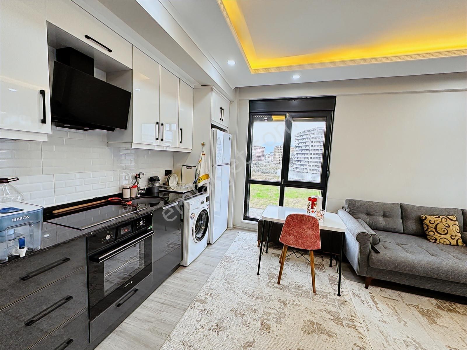Landmark Sitesi Full Yeni Eşyalı 1+1 Köşe Daire - Görsel 4