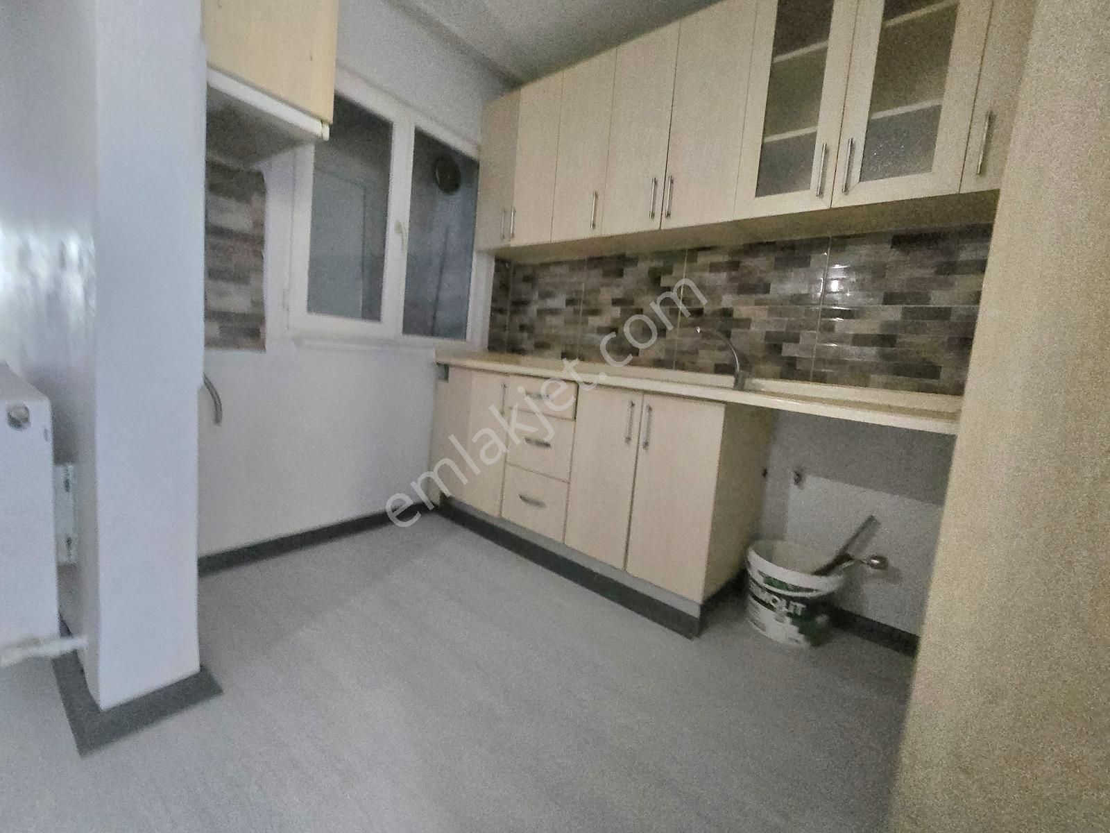 Pusula İnş.tan Esentepe Mah Cadeye Yakın 95m2 2+1 Yuksek Giriş K - Görsel 13