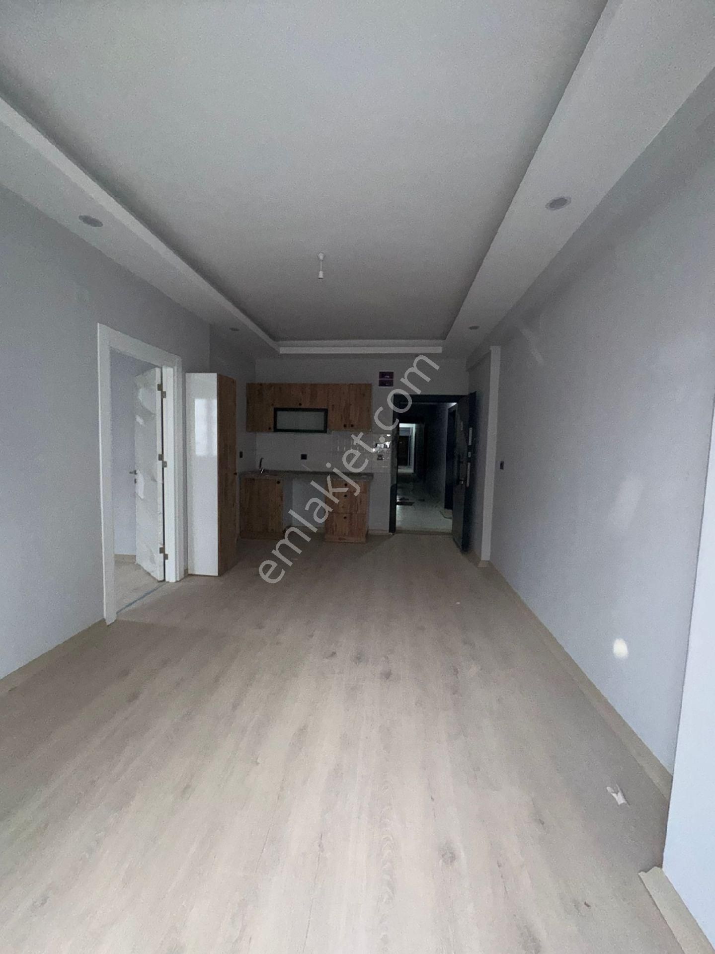 Gültepede Hasarsız İskanlı 2. Kat Köşe Daire - Görsel 6