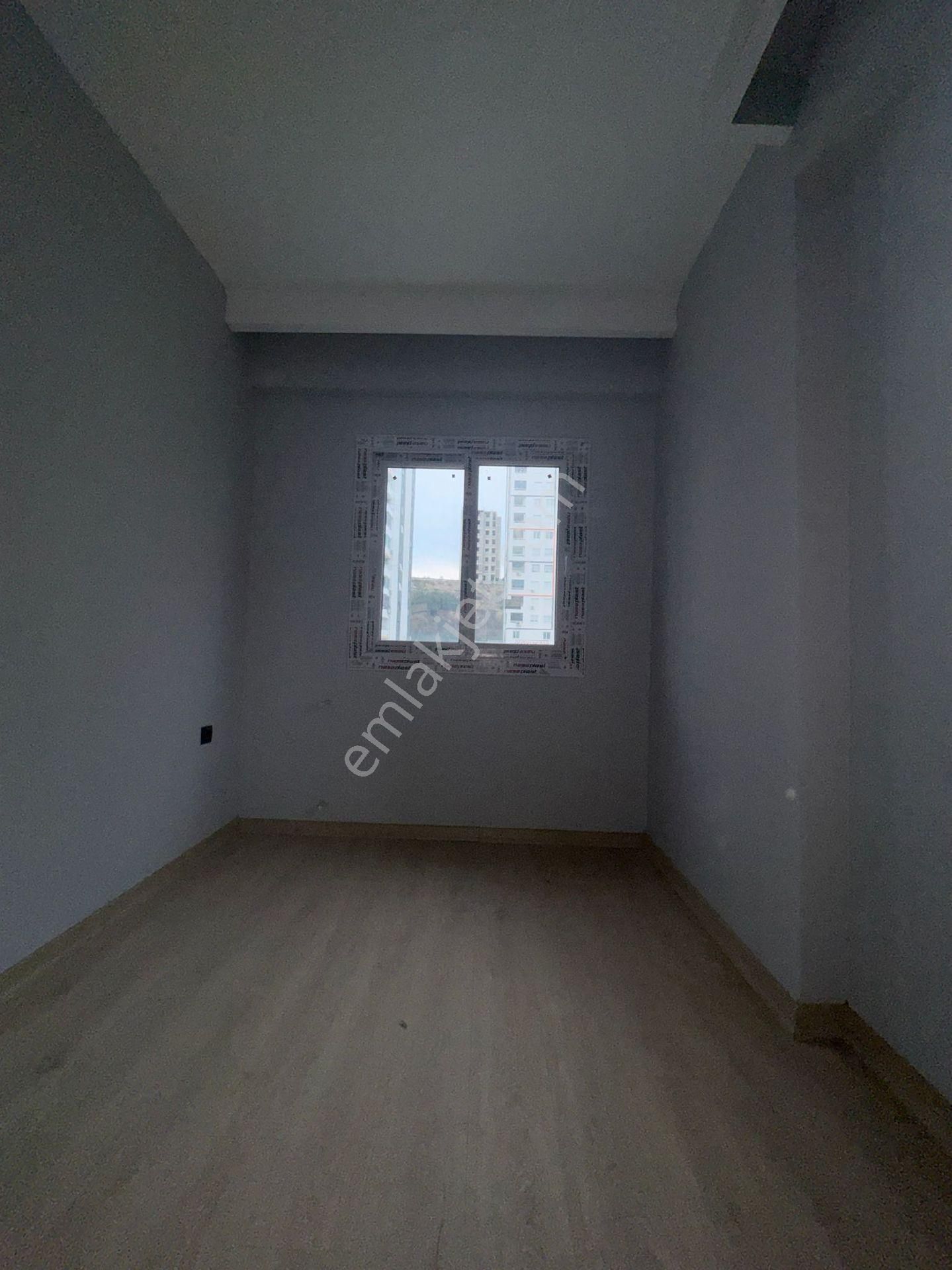 Gültepede Hasarsız İskanlı 2. Kat Köşe Daire - Görsel 10