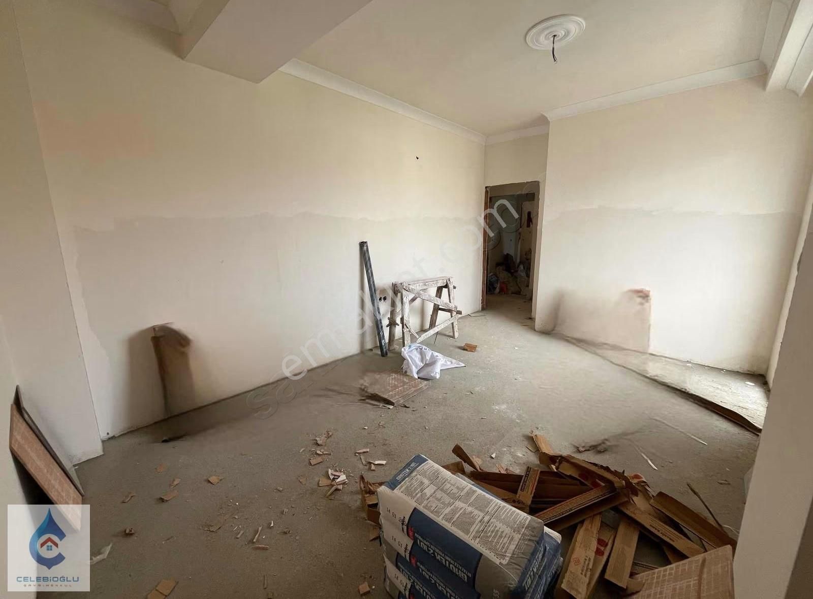 Rahmi Dibek Cadde Üzeri Satılık 3+1 Lüks Arakat Daireler - Görsel 6