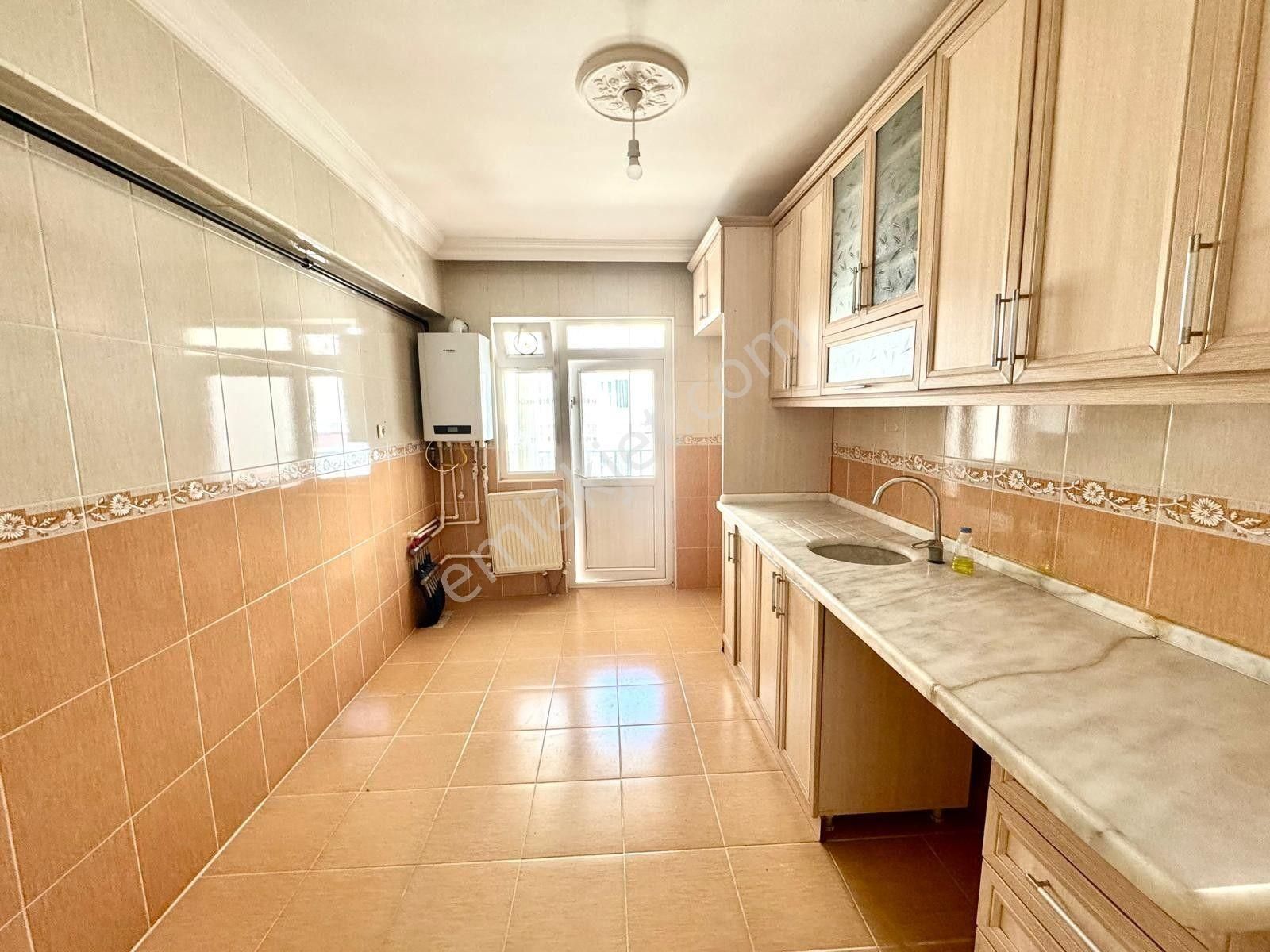 Kalecik Emlak'tan Köşebaşı Y. Giriş 3+1 125m² Klasik Daire - Görsel 6