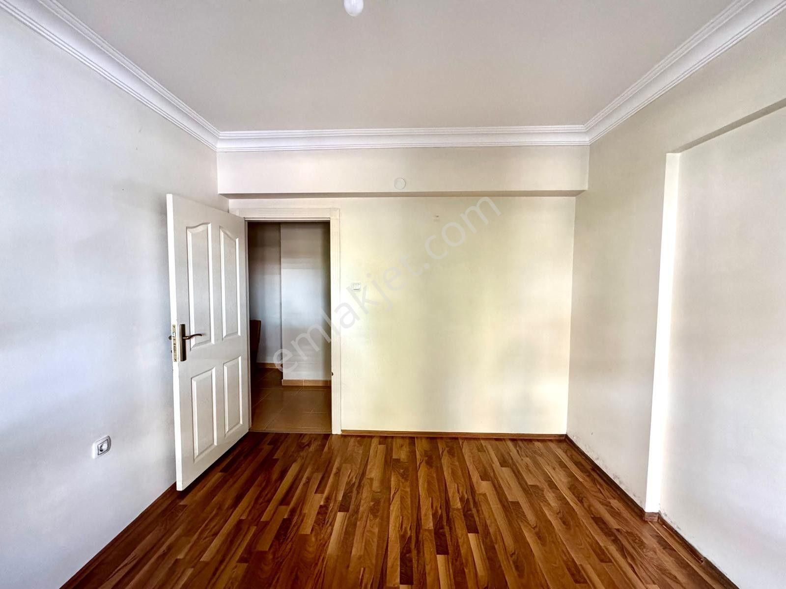 Kalecik Emlak'tan Köşebaşı Y. Giriş 3+1 125m² Klasik Daire - Görsel 14