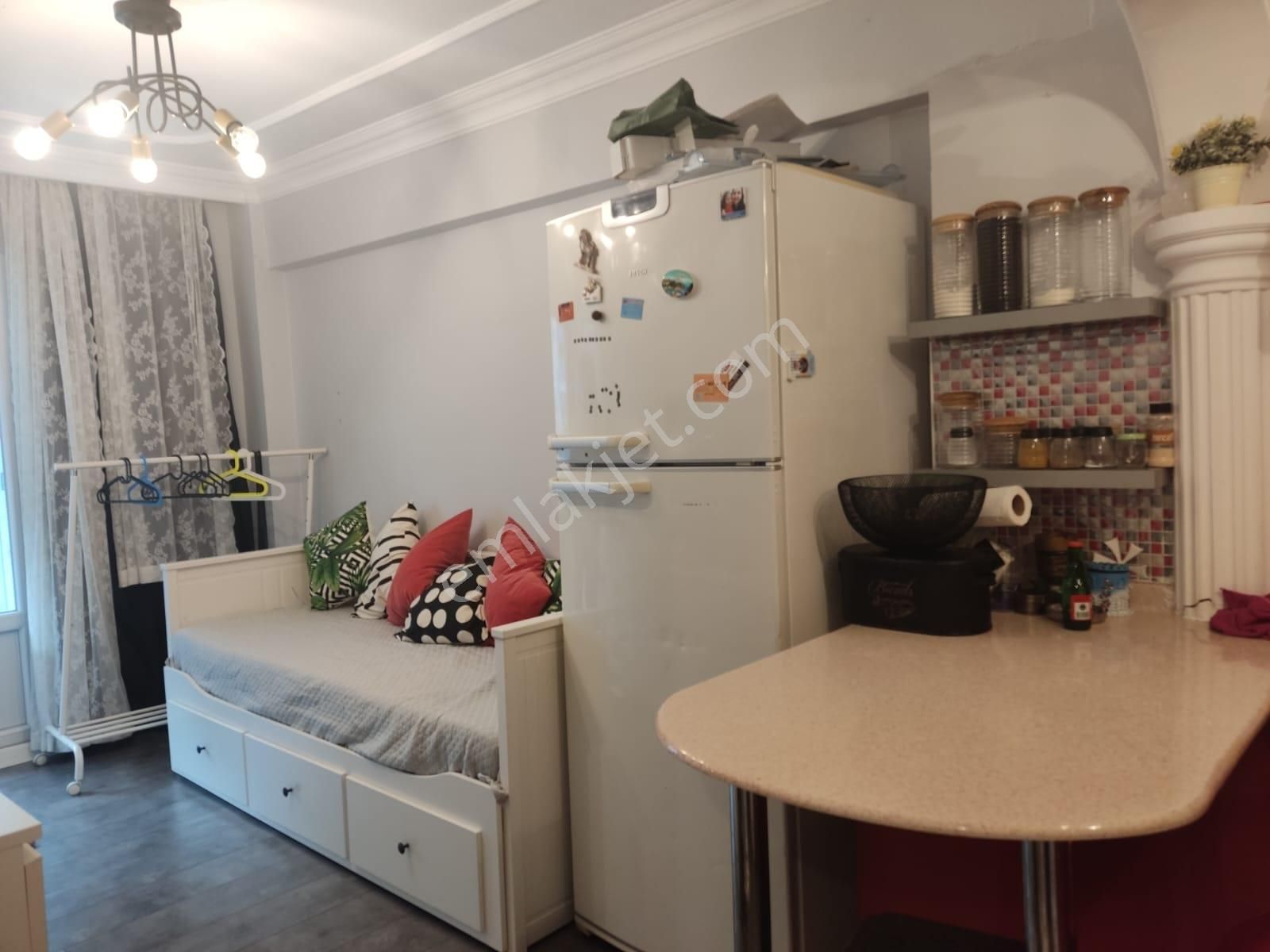 Yakamoz Emlak'tan Kumla'da Satılık Denize Sıfır Havuzlu1+1 Daire - Görsel 13