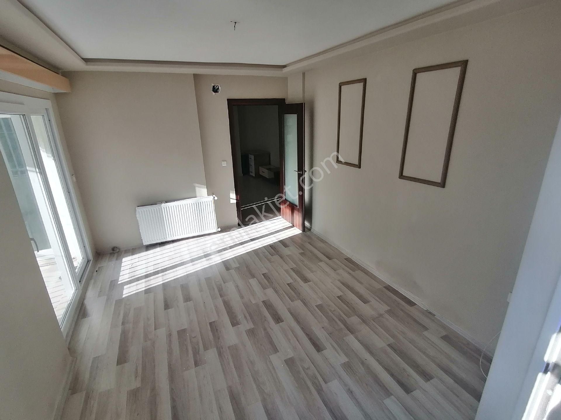 Adana Çukurova T.özalda Metroya 5 Dk. Mesafede Hasarsız İskanlı Krediye Uygun 3+1 Doğalgazlı Daire - Görsel 15