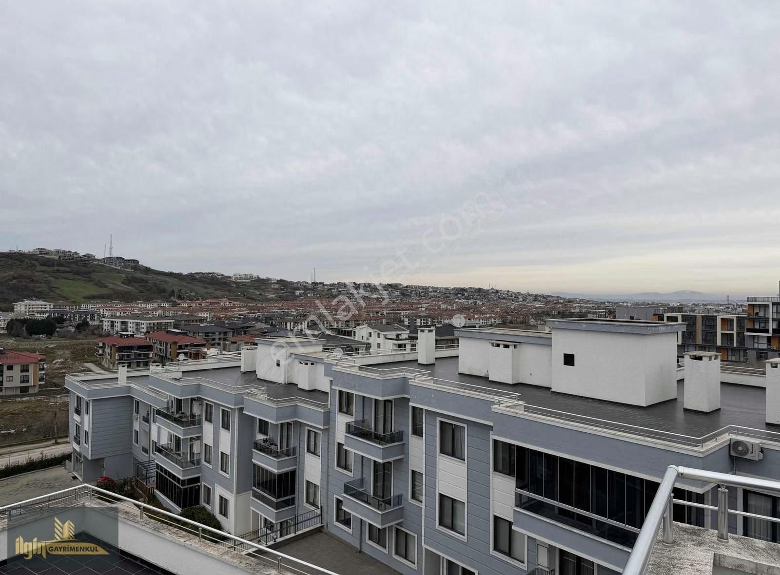 Yalova Merkez Safran Park Sitesinde Satılık 3+1 Köşe Daire - Görsel 23