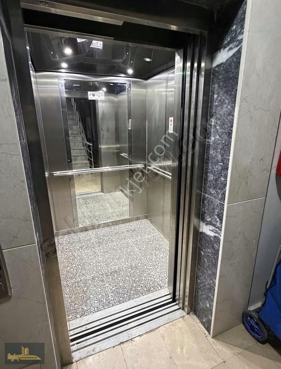 Yalova Merkez Safran Park Sitesinde Satılık 3+1 Köşe Daire - Görsel 14