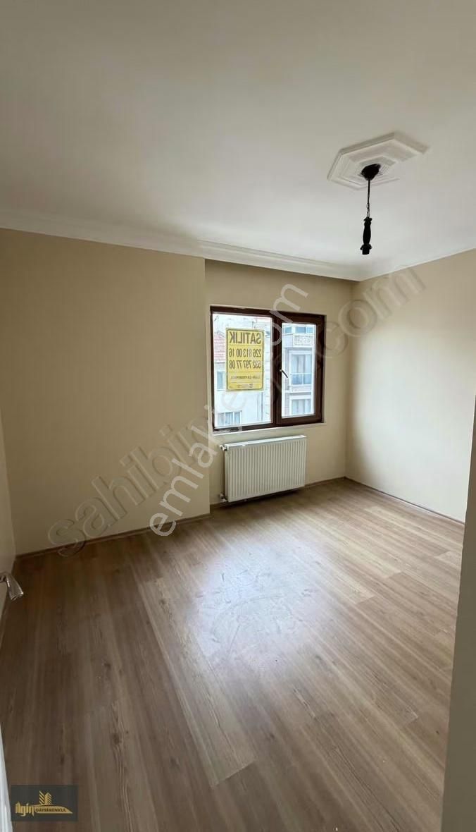 Yalova Merkezde 13 Yıllık Binada Satılık 2+1 Daire - Görsel 10