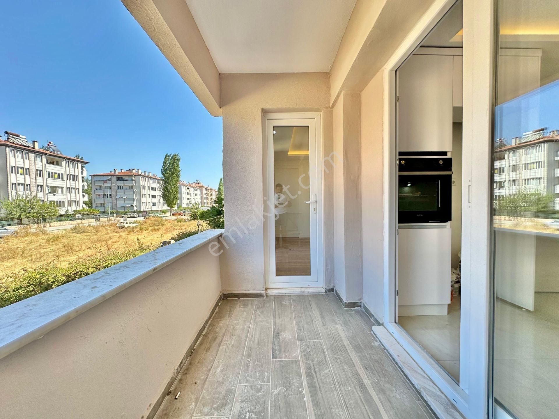 ꧁akçay Ay Emlaktan꧂ Türk Hamamlı Şık Tasarımlı Ebeveyn Banyolu Ön Cephe Satılık 3+1 Daire - Görsel 10