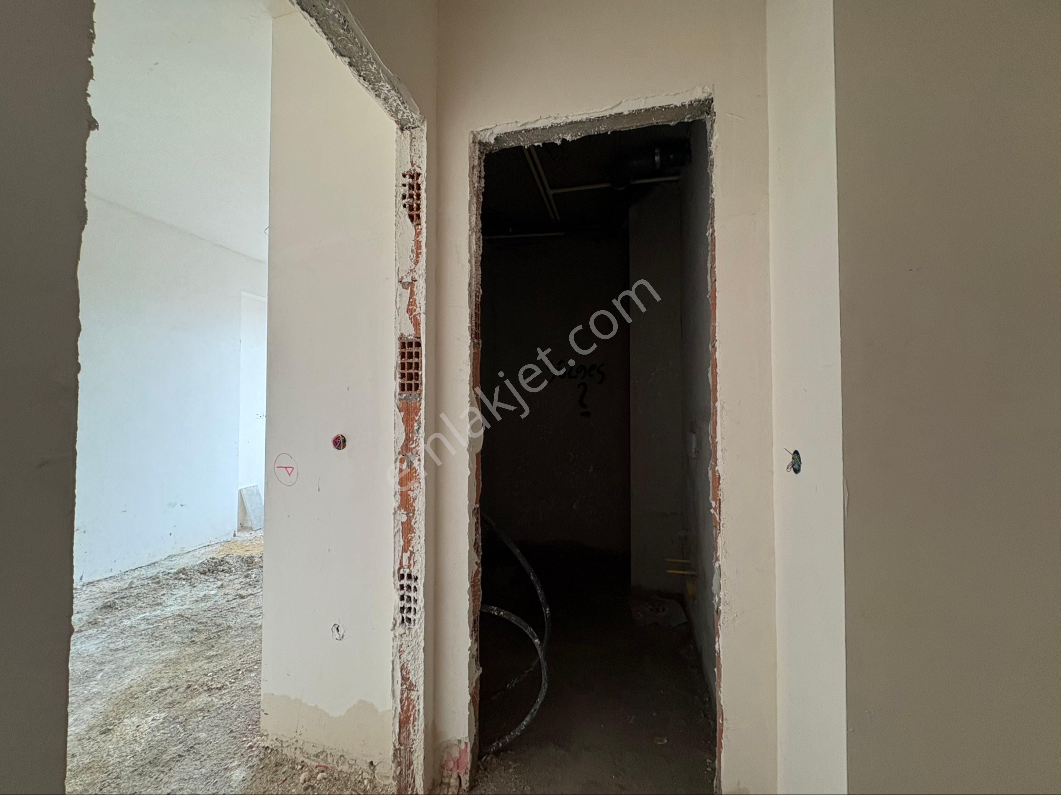 Küçükçekmece'de Projeden 24 Ay Vadeli Ödeme Avantajlı 2+1 55m²