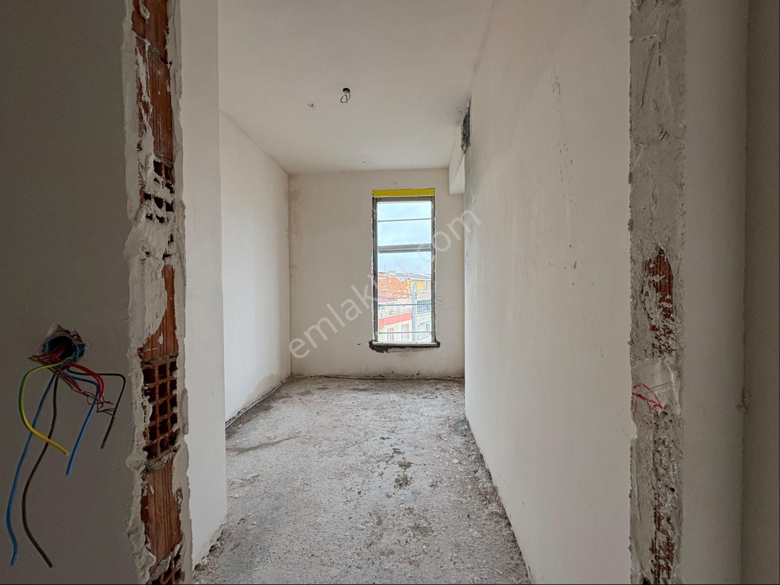 Küçükçekmece'de Projeden 24 Ay Vadeli Ödeme Avantajlı 2+1 55m² - Görsel 19
