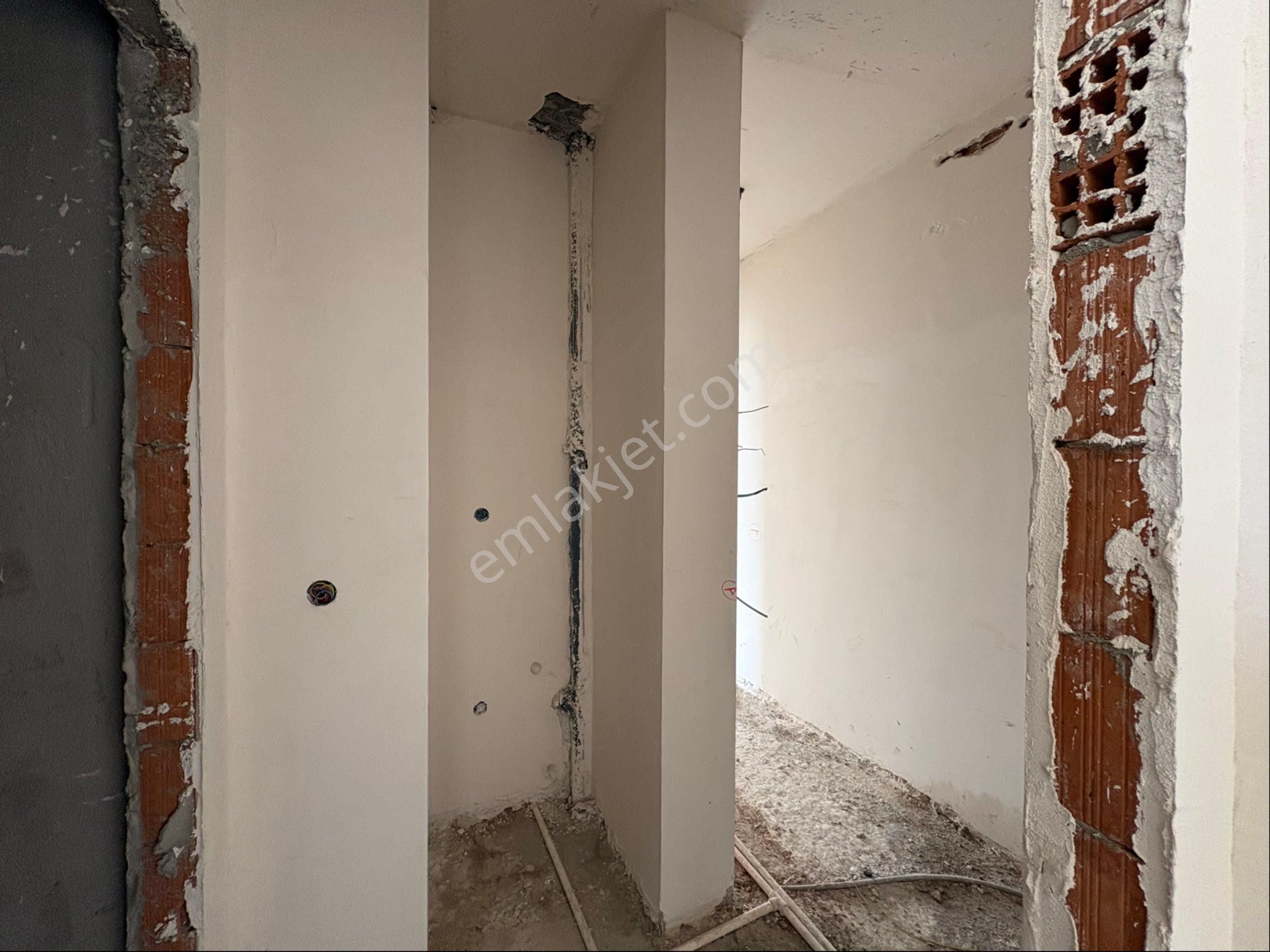 Küçükçekmece'de Projeden 24 Ay Vadeli Ödeme Avantajlı 2+1 55m² - Görsel 30