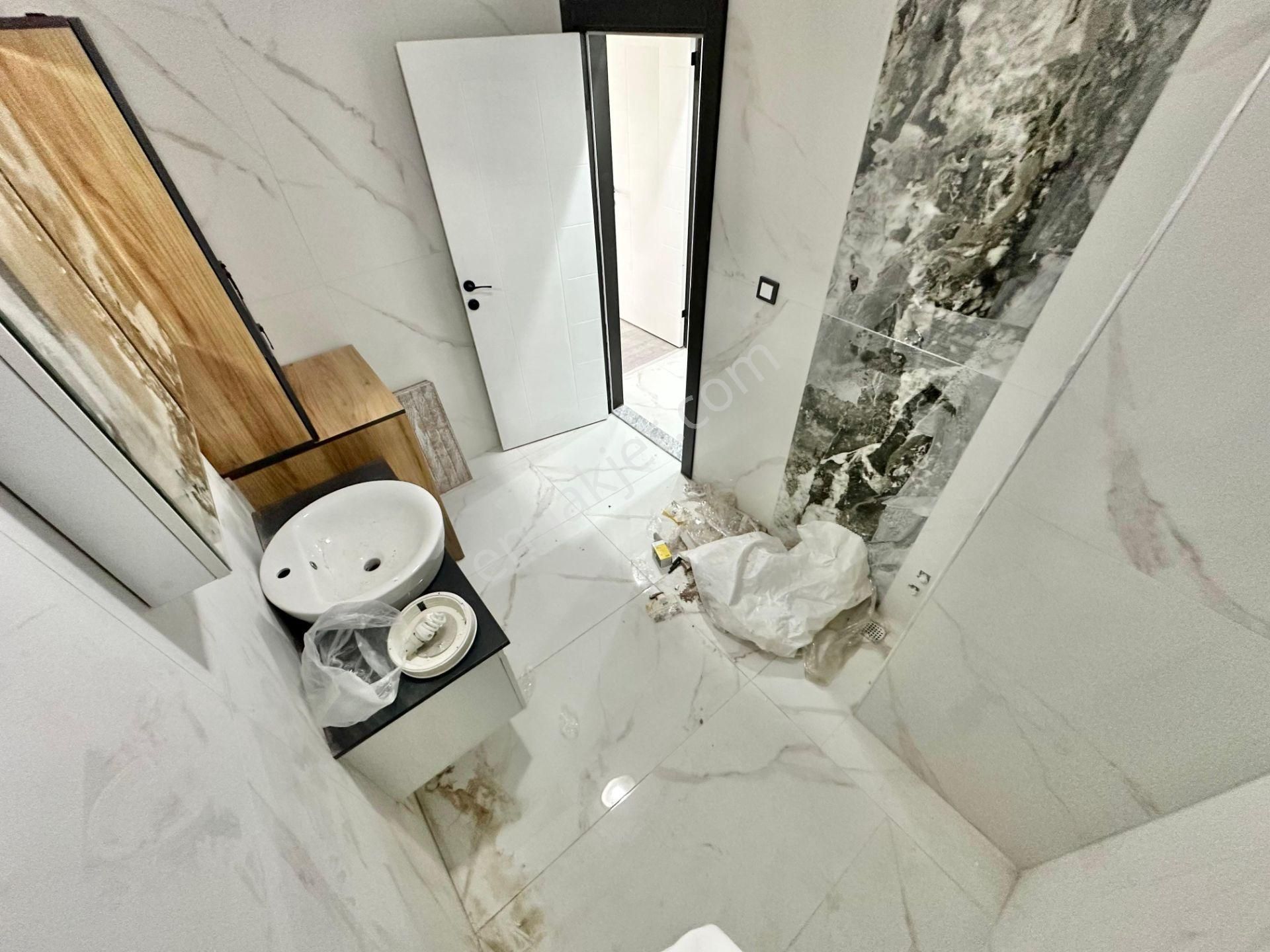 ꧁ay Emlaktan꧂akçay'da Denize Yakın Arakat Ön Cephe 3+1 Lüx Daire - Görsel 17