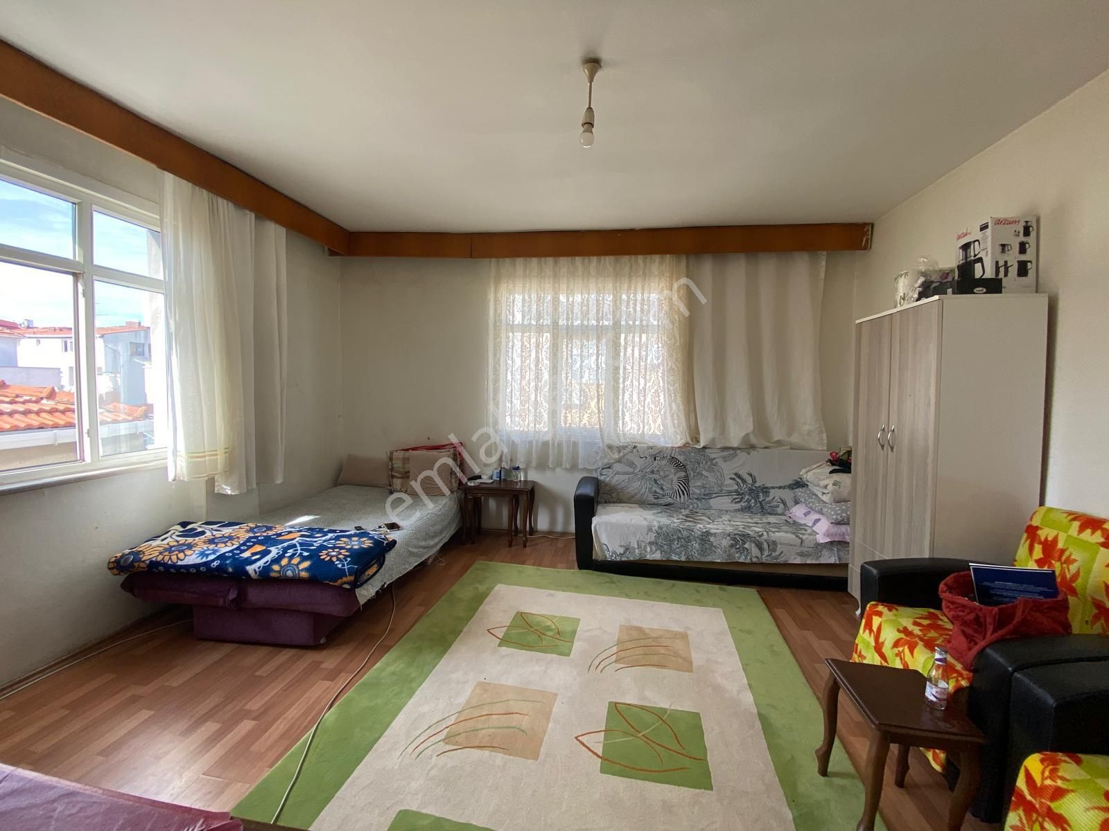 Remax'tan Bahçelievler'de Satılık 2+1 Hisseli Daire - Görsel 3