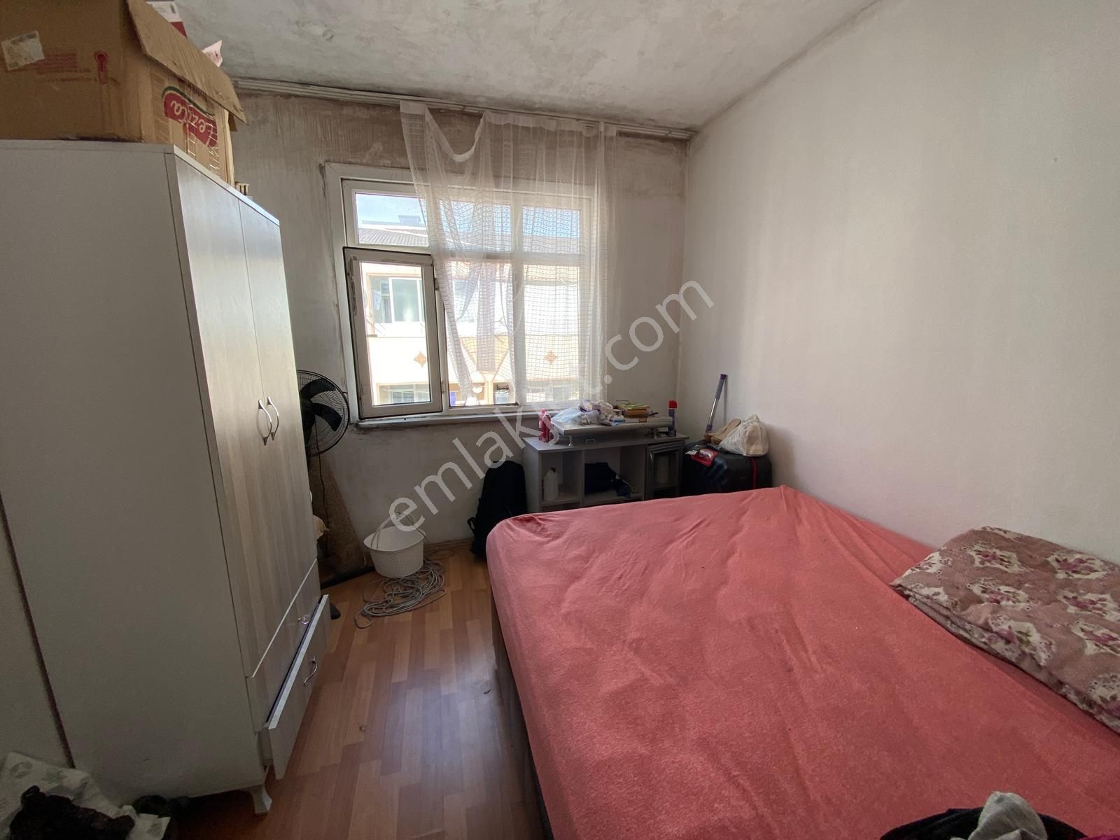 Remax'tan Bahçelievler'de Satılık 2+1 Hisseli Daire - Görsel 4