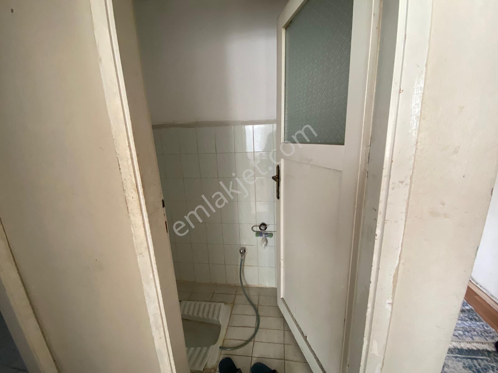 Remax'tan Bahçelievler'de Satılık 2+1 Hisseli Daire - Görsel 13