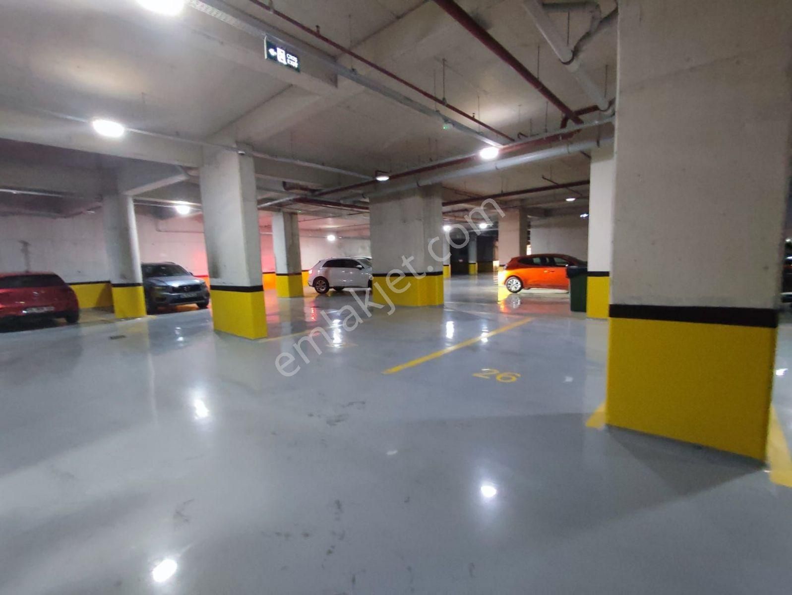 Bornova Evka 3 De Nezih Sitede Satılık 4+1 Daire - Görsel 8