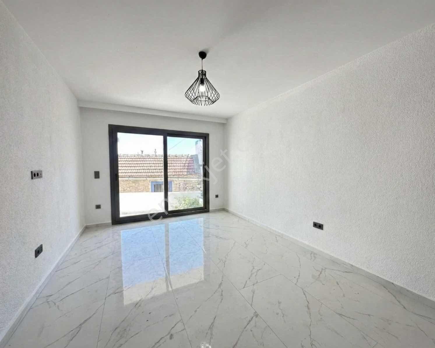 Bodrum Merkez Marinaya Yürüme Mesafesi Kiralık Bahçe Kat Daire - Görsel 4