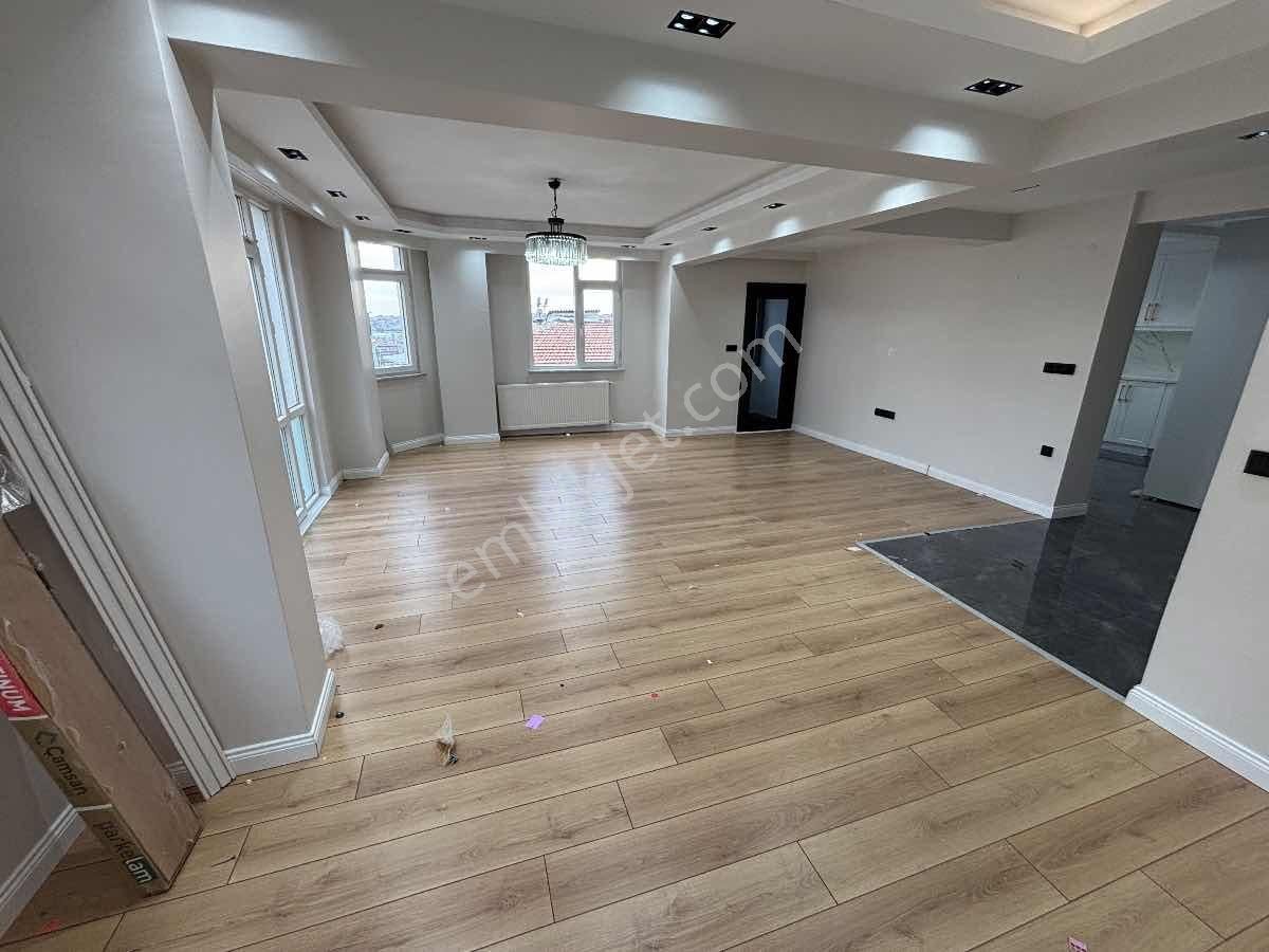 Beyoğlu'nda Haliç Ve Şehir Manzaralı Lüx Dubleks Daire - Görsel 7