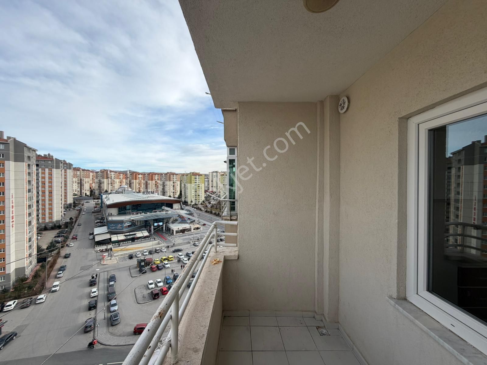 Elisa Gyo/ildem Avm Yakını Hemen Oturulur 3+1 İldem C Dairesi - Görsel 3