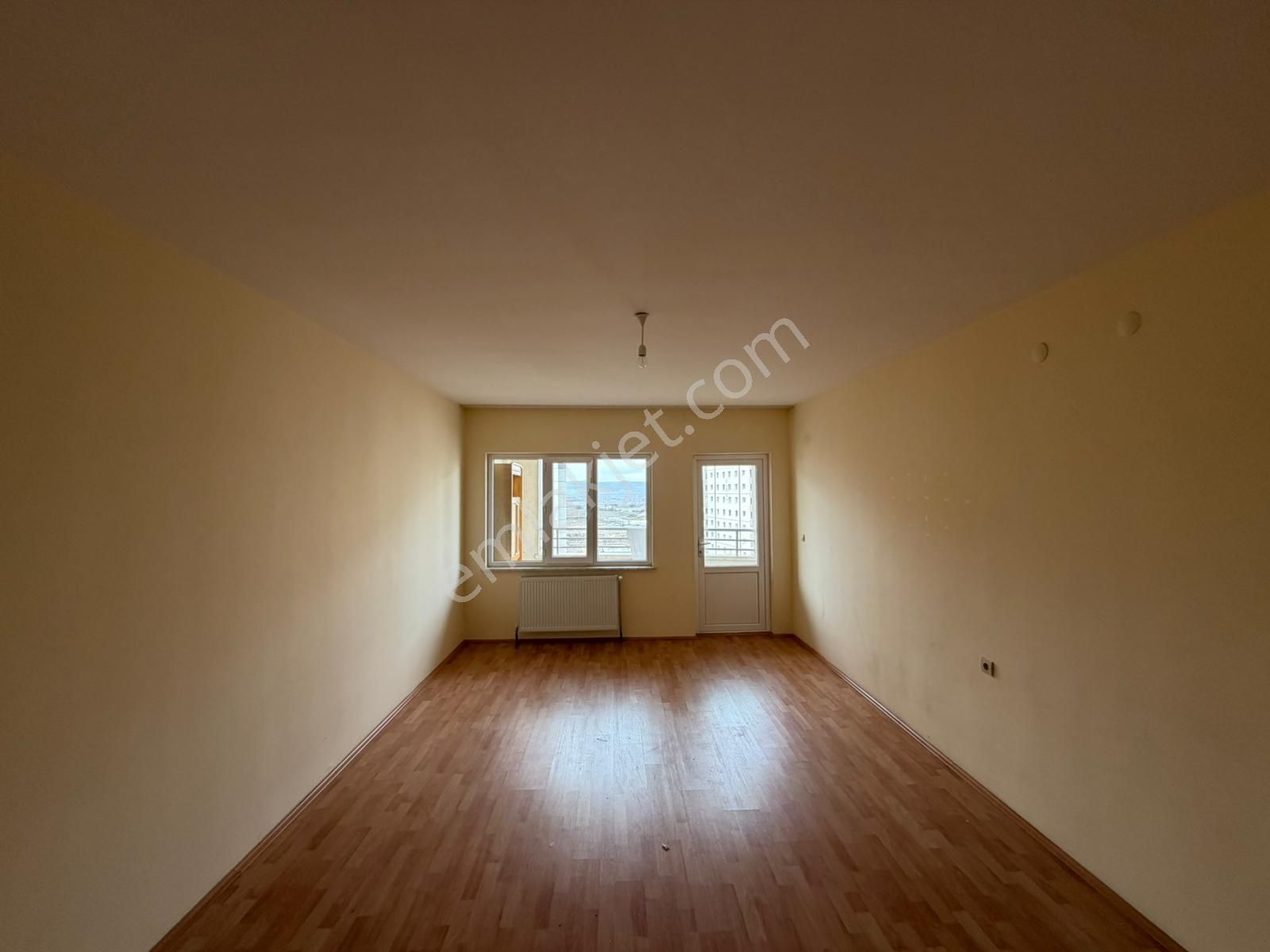 Elisa Gyo/ildem Avm Yakını Hemen Oturulur 3+1 İldem C Dairesi - Görsel 2