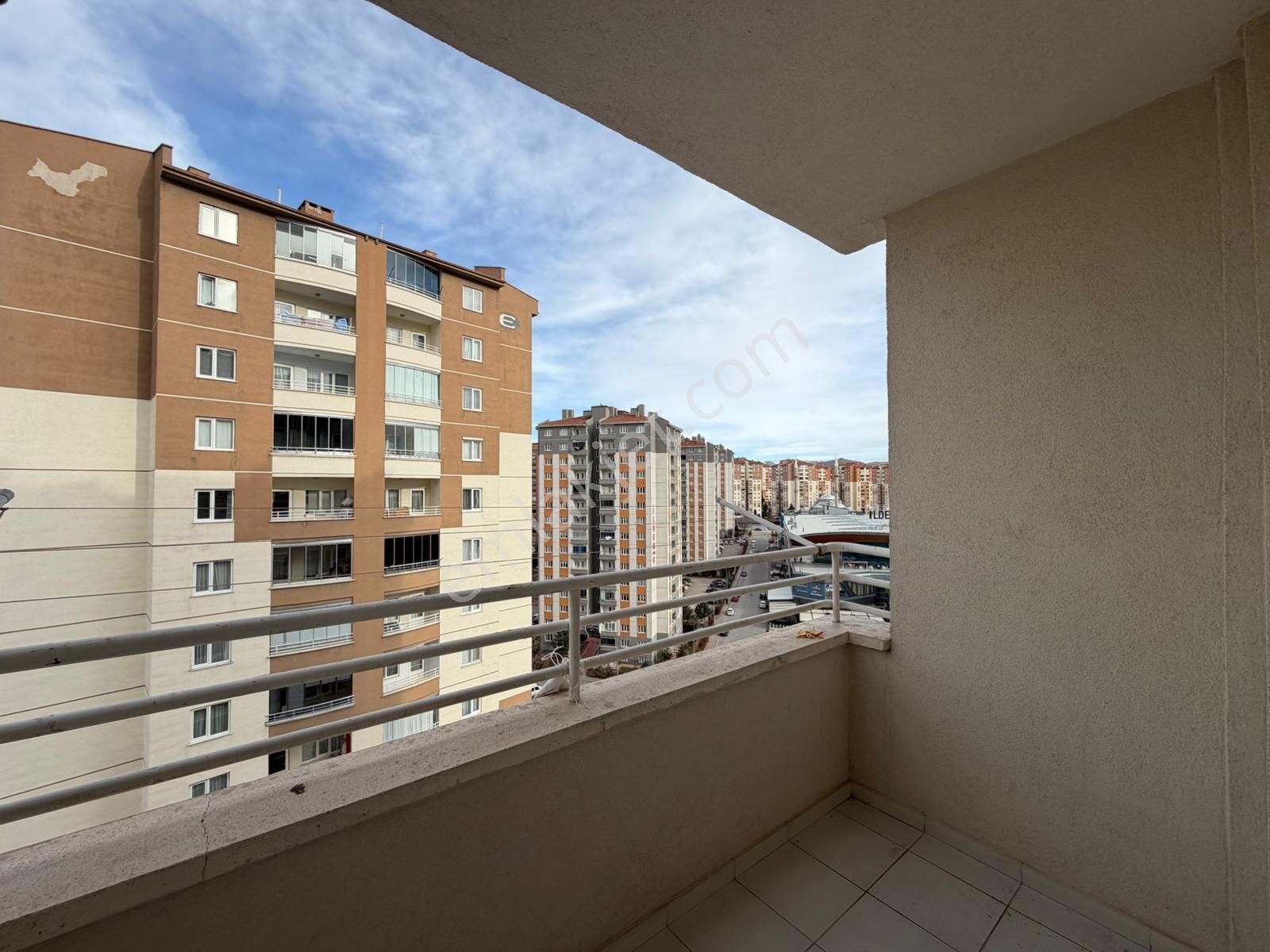 Elisa Gyo/ildem Avm Yakını Hemen Oturulur 3+1 İldem C Dairesi - Görsel 13