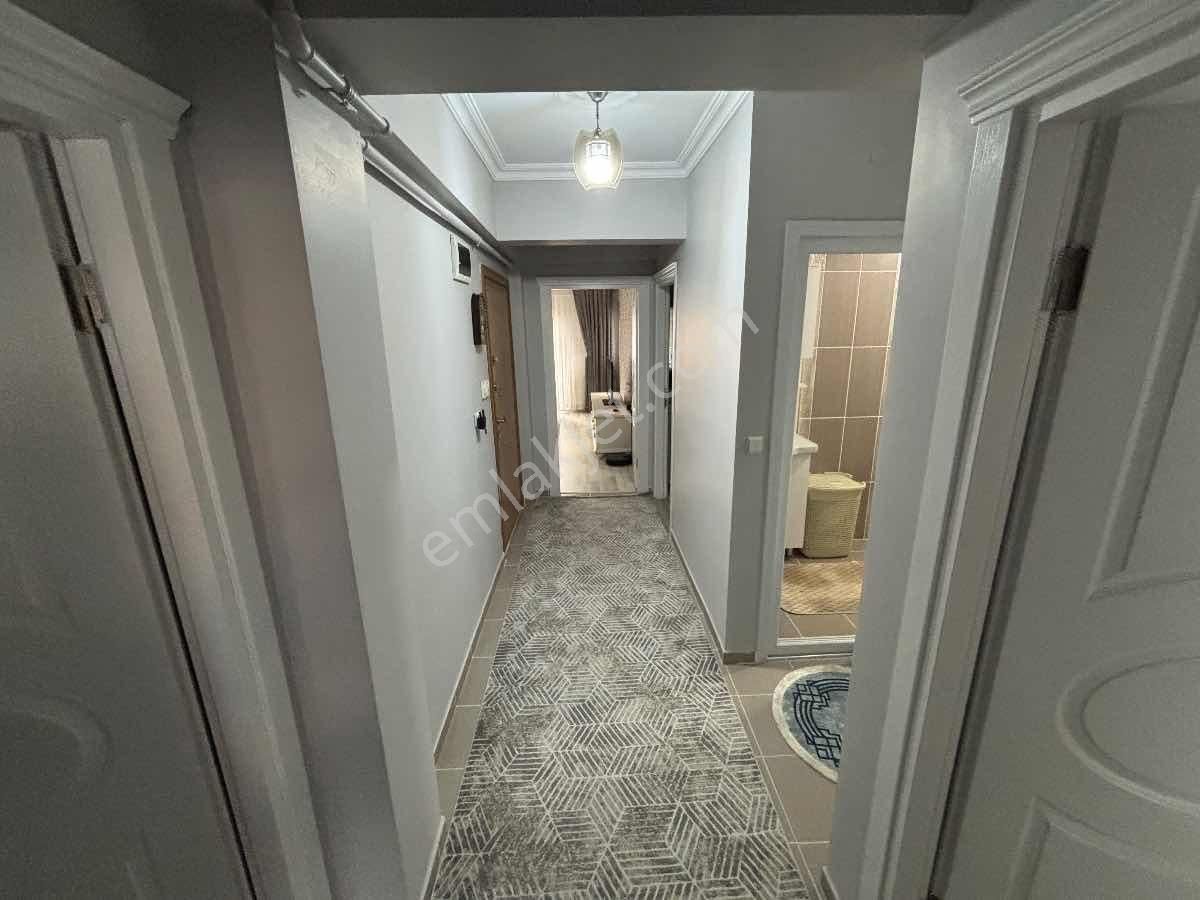 Esenler'de 3+1 Geniş Çift Cephe Ferah Daire - Görsel 29