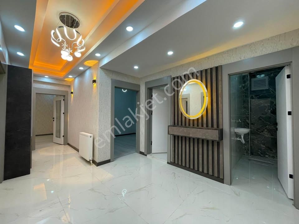 Beylikdüzü Yakuplu Mah. Metrobüse Yakın Mesafede 2+1 Daire.. - Görsel 6