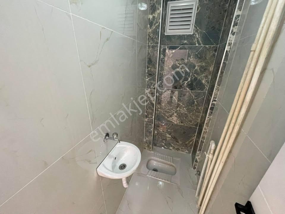 Beylikdüzü Yakuplu Mah. Metrobüse Yakın Mesafede 2+1 Daire.. - Görsel 10