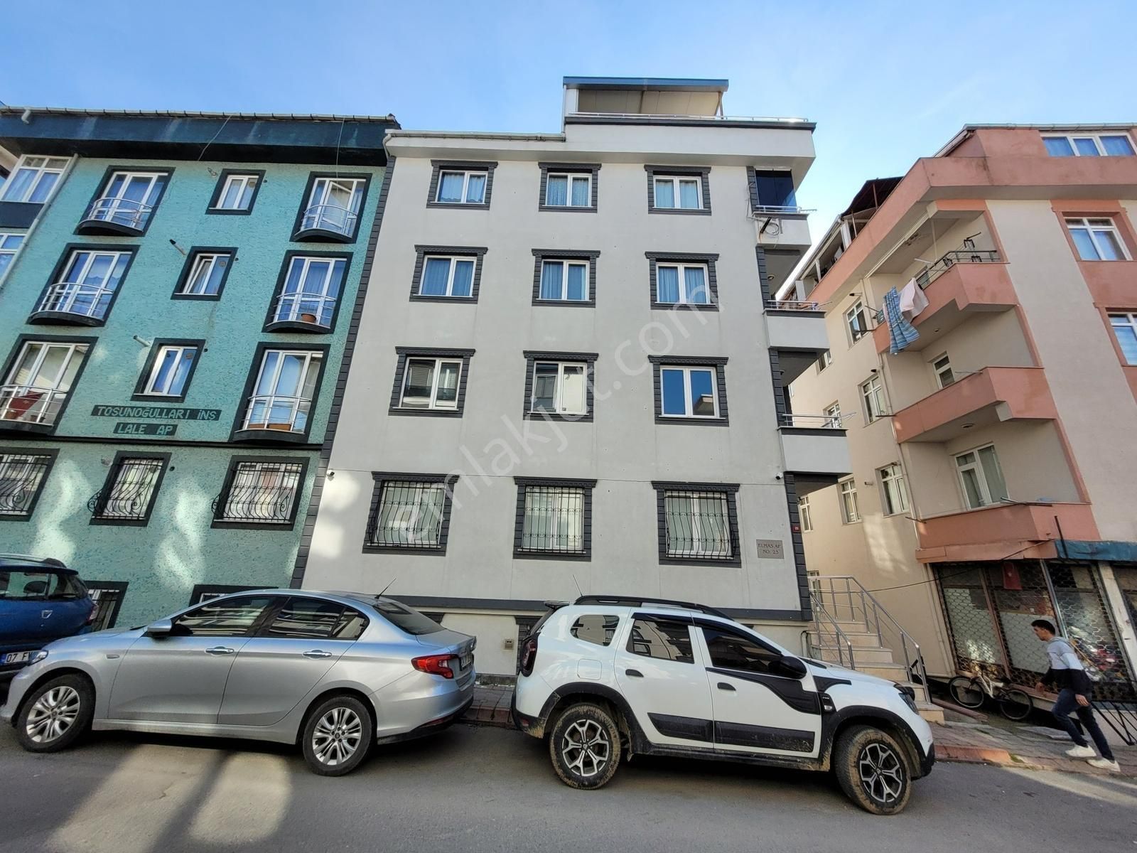 Beka Gm Çakmak Mah.de 90m2 2+1 Kiralık Daire 32,000 Tl - Görsel 4