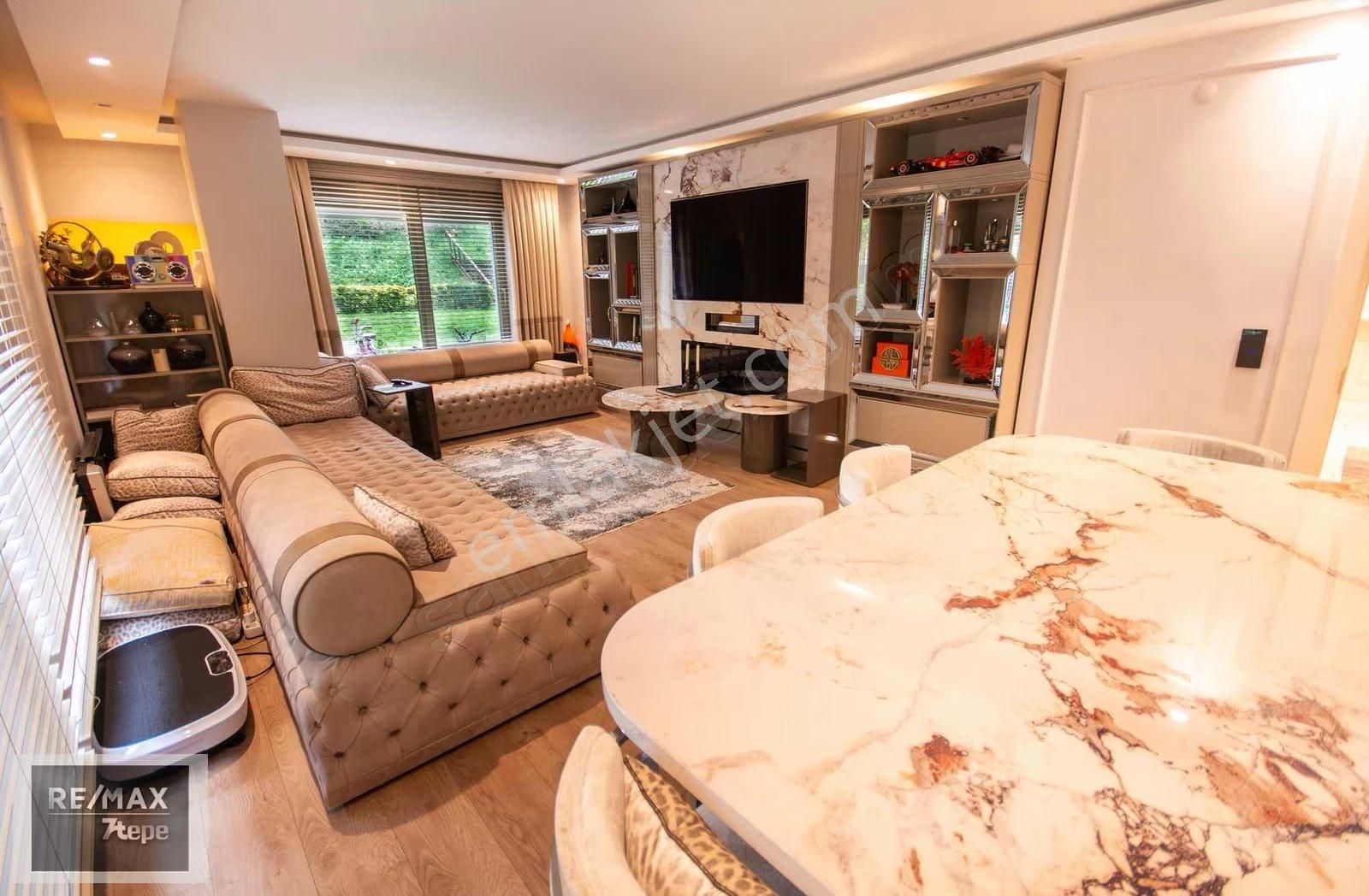 Florya'da Mimari Dekorasyonlu 4+1 Satılık Daire - Görsel 2