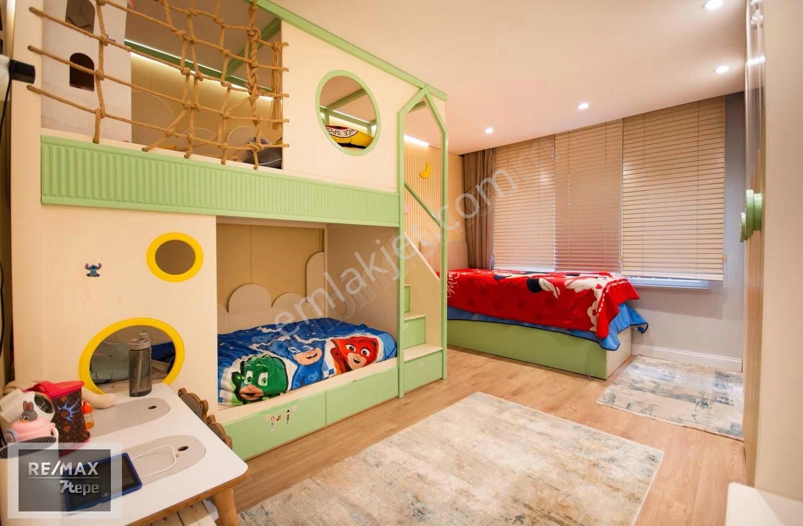 Florya'da Mimari Dekorasyonlu 4+1 Satılık Daire - Görsel 9