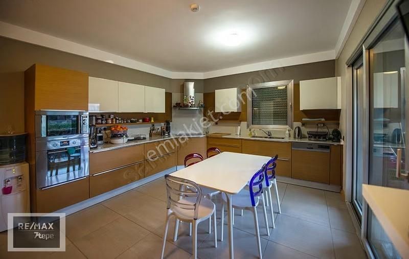 Mesa Çengelköy 2011de Satılık İyi Konumlu 4+1 Bahçe Katı - Görsel 22