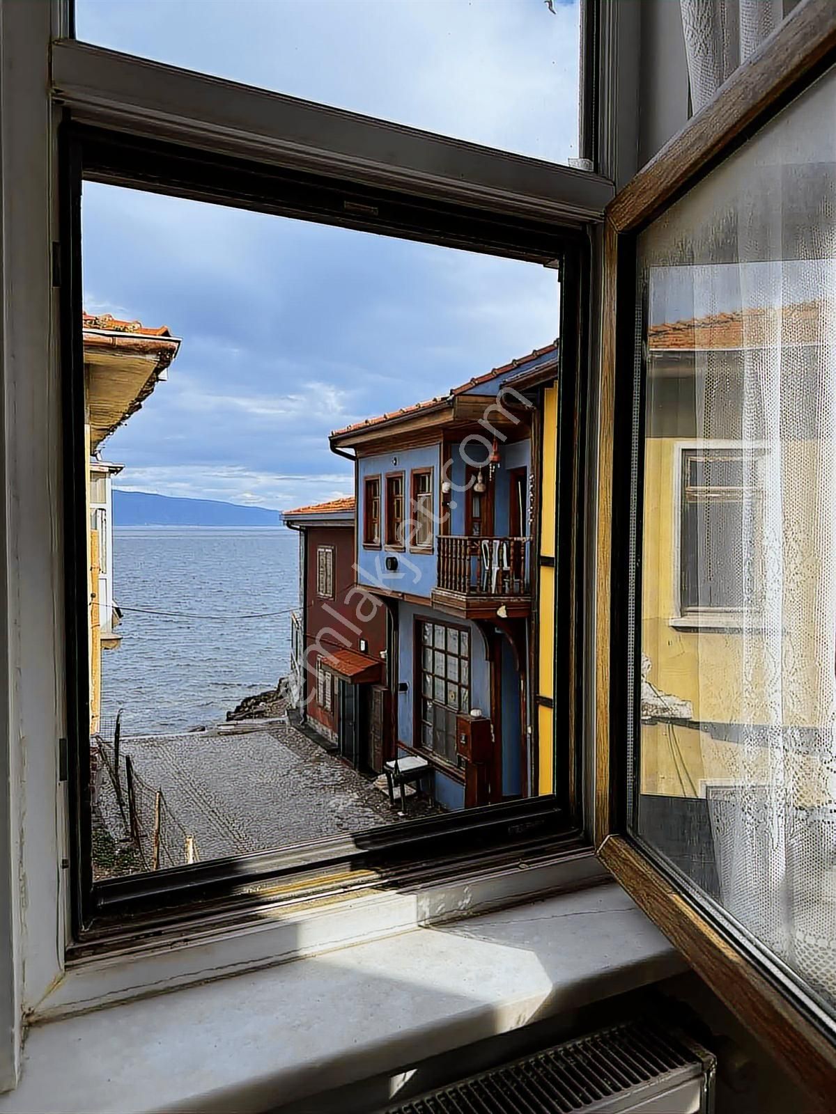 Mudanya'nın Gözde Sokağında Ticari+konut İmarlı Müstakil Ev - Görsel 20