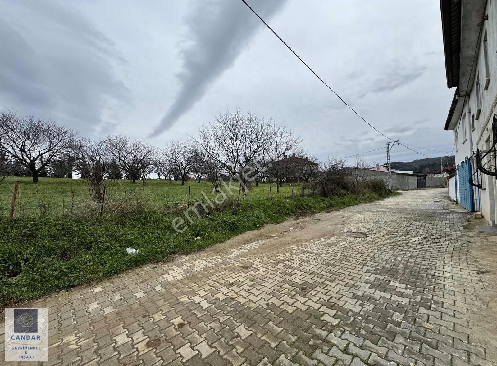 İznik Aydınlar Mahallesinde Satılık Konut İmarlı Arsa - Görsel 2