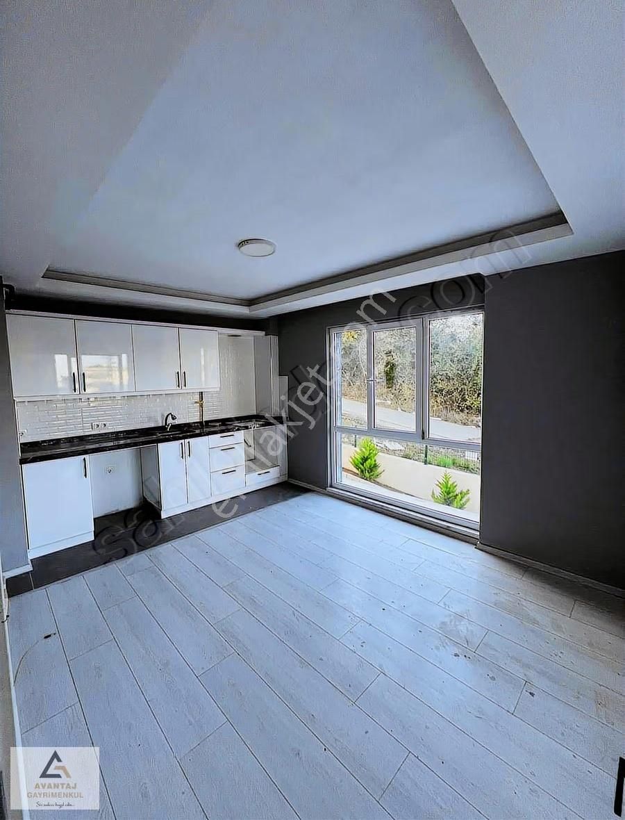 Körfez Mahallesinde Satılık Deniz Manzaralı 1+1 - Görsel 25