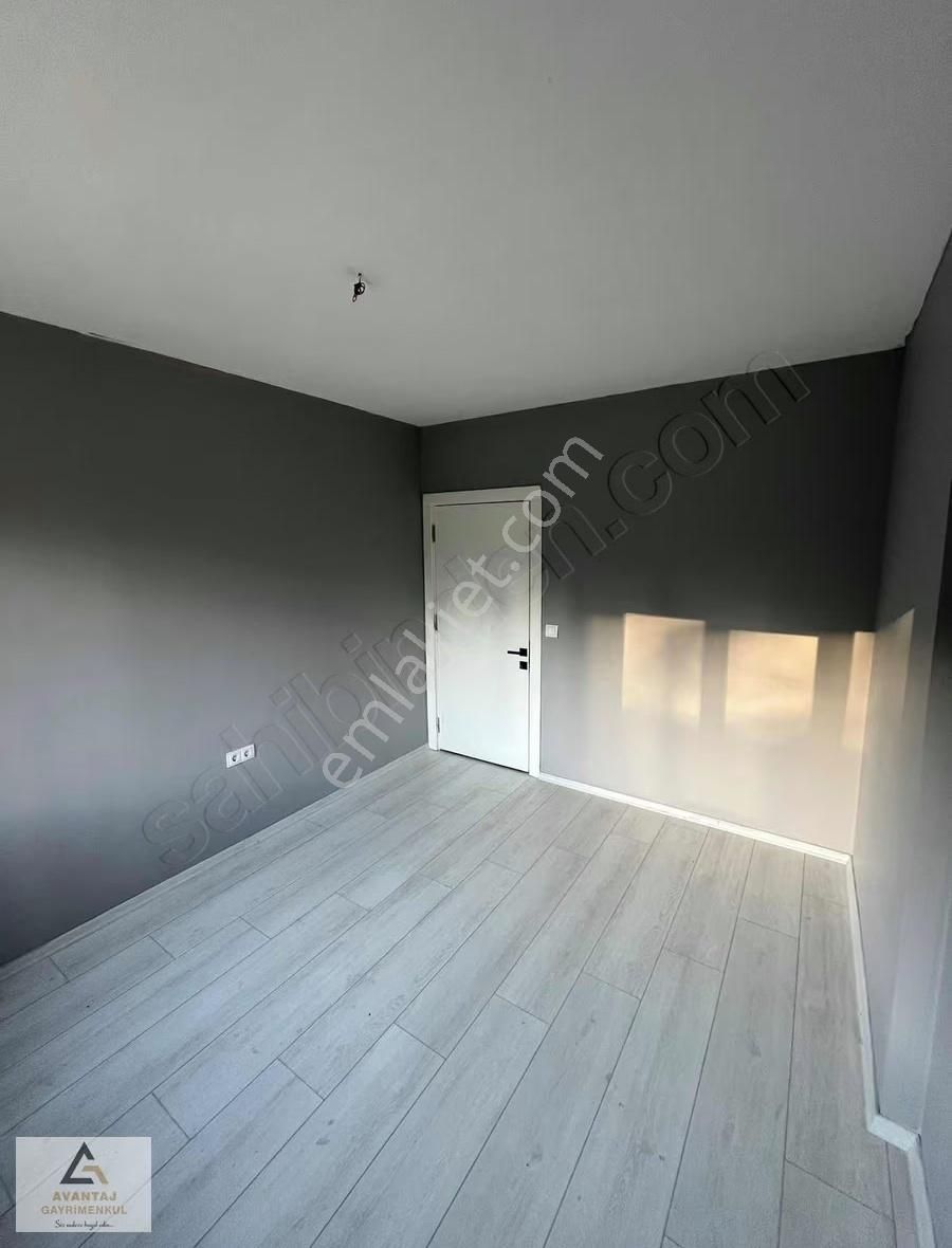 Körfez Mahallesinde Satılık Deniz Manzaralı 1+1 - Görsel 10