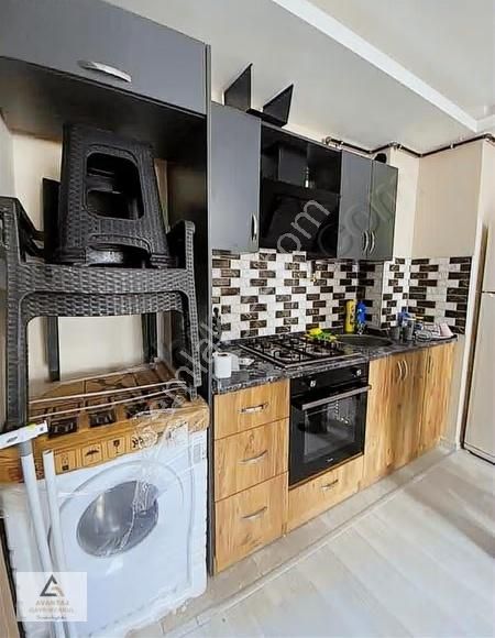 Körfez Mahallesinde Eşyalı Satılık 1+1 - Görsel 6