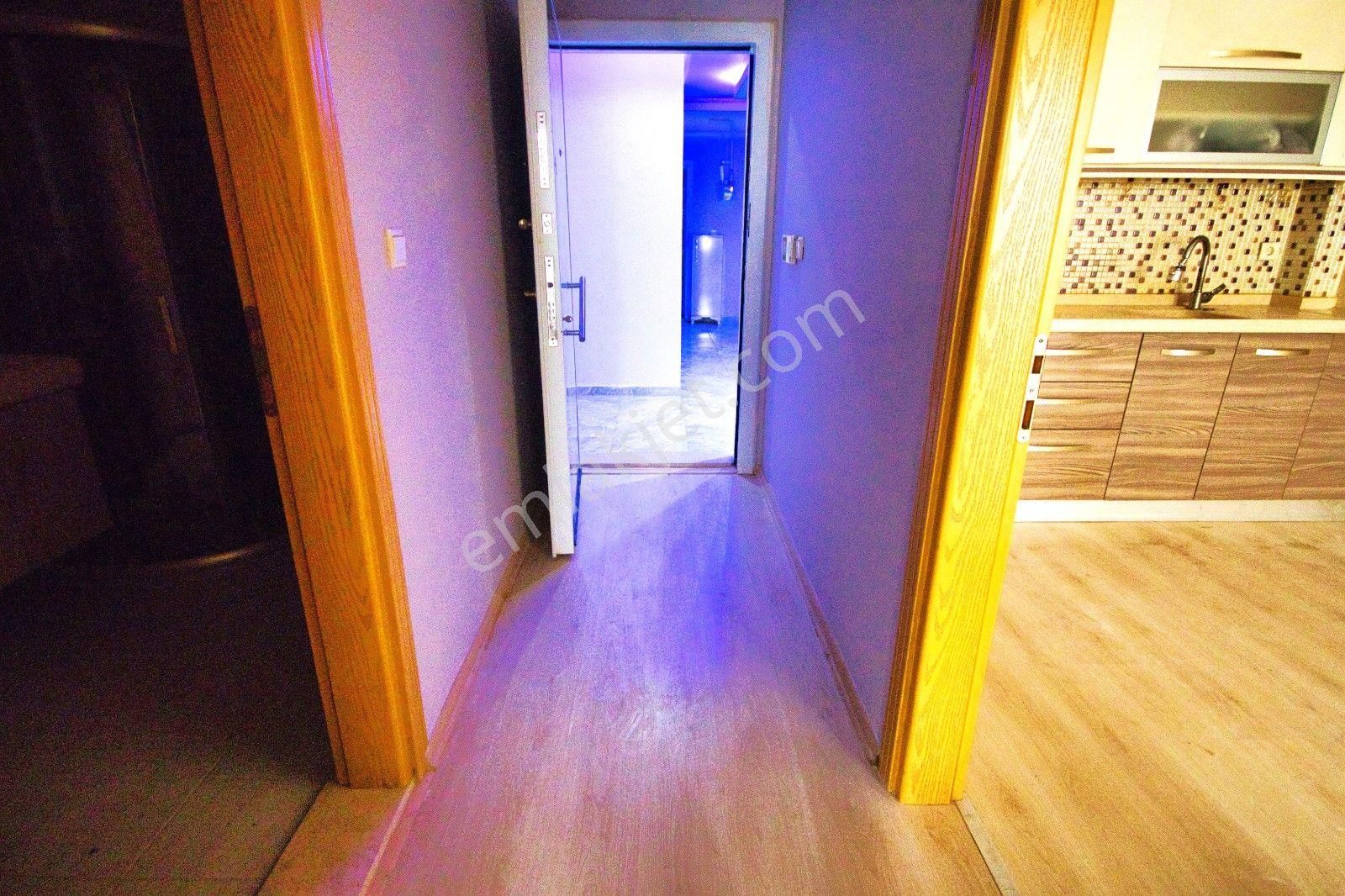 Edremit Akçay'da Aygül'den Ön Cephe Masrafsız Asansörlü Ara Kat Doğalgazlı 1+1 Fırsat Satılık Daire - Görsel 20