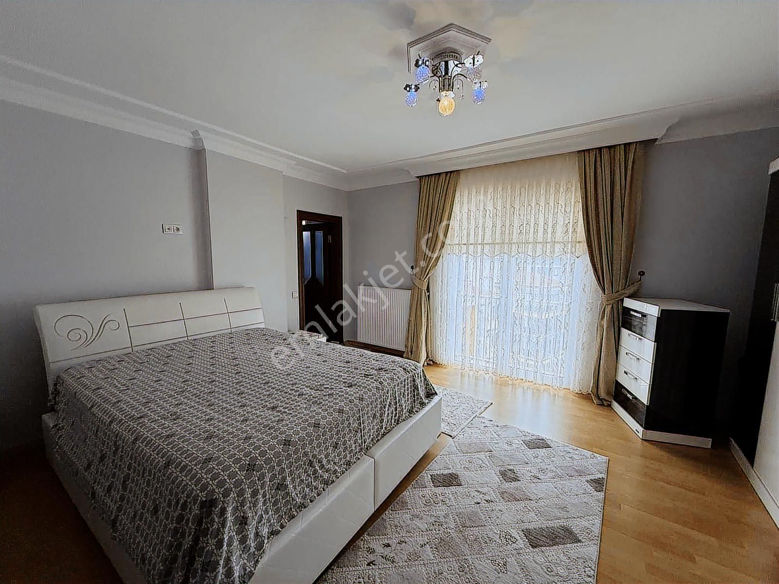 Cağaloğlu'na Cephe Muhteşem Deniz Manzaralı Lüks 3+1 Daire - Görsel 6