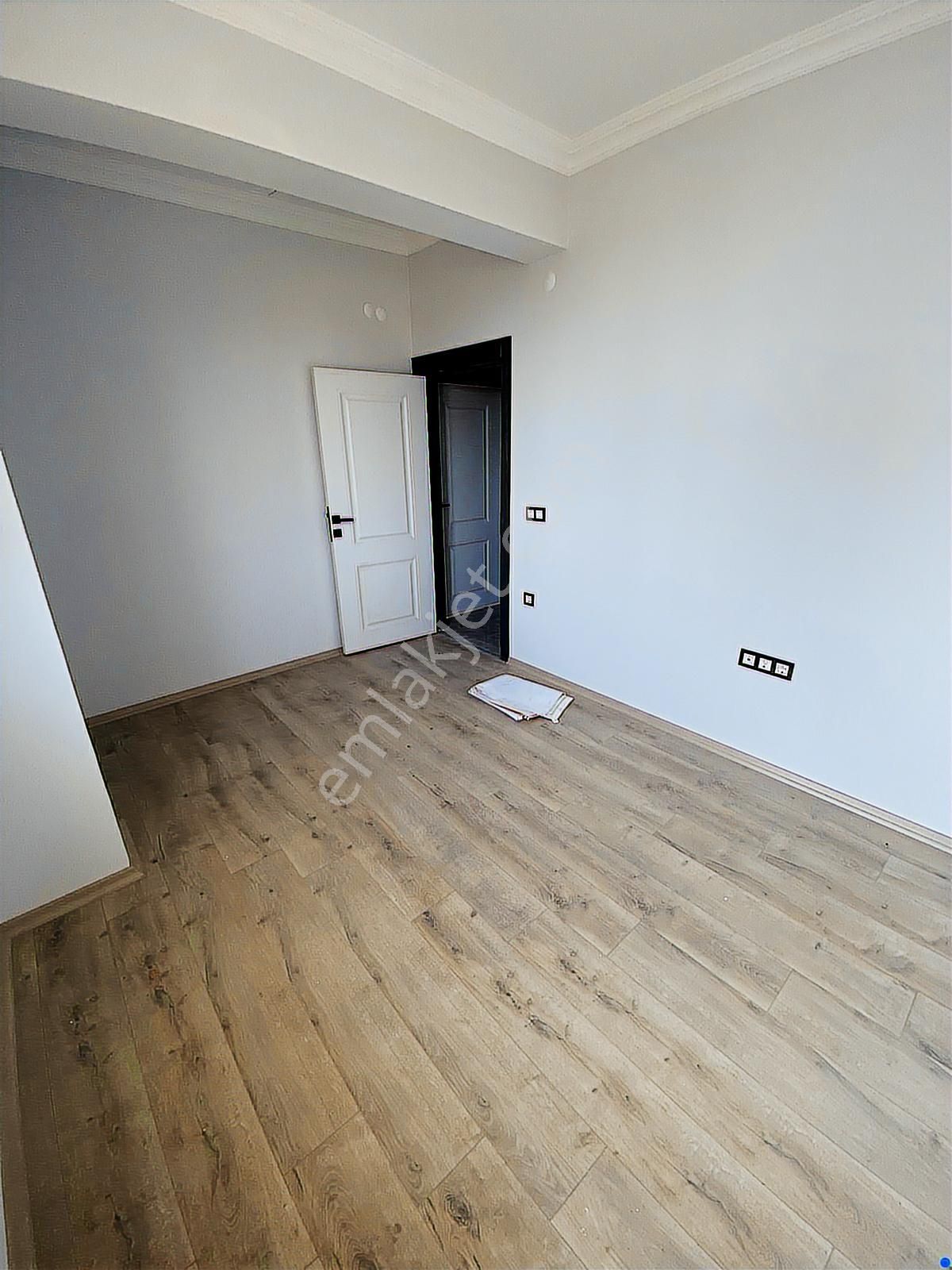 Mavi Atlastan Fırsat Fiyatla!!! Salon-mutfak Ayrı Satılık 2+1 - Görsel 14