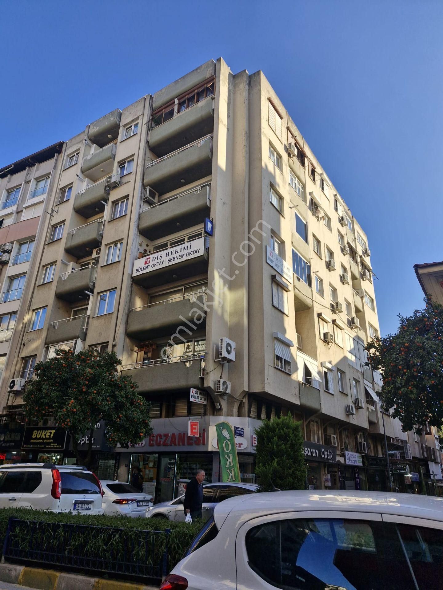 3+1 Satılık Daire Doğalgazlı Asansörlü - Görsel 4