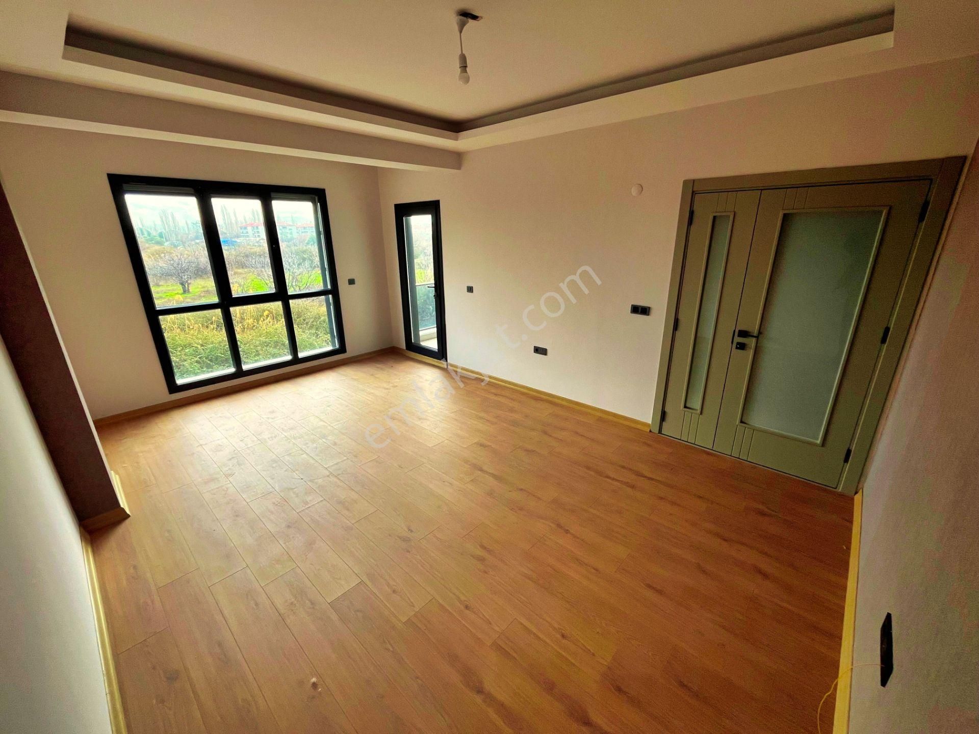 🛑🛑aktif'ten Akçay'da Satılık Kaliteyi Hissedeceğiniz Ön Cephe 2+1 Daire - Görsel 2